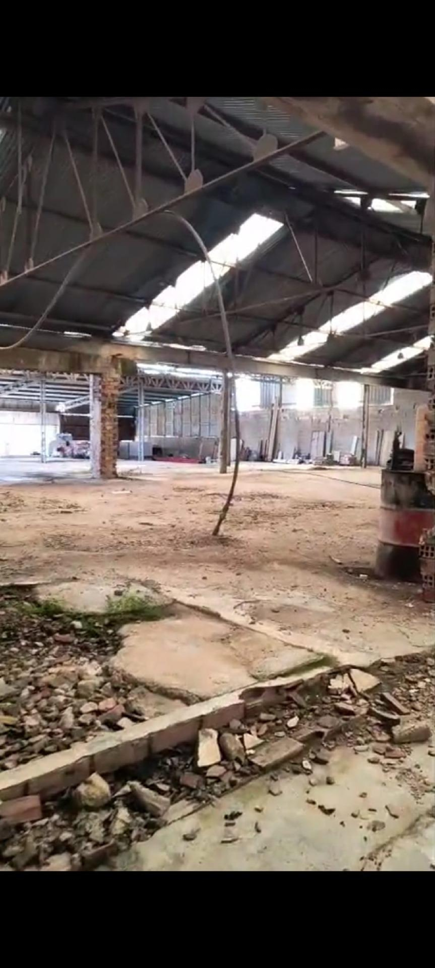 en venta comercio Agost Alacantí 7