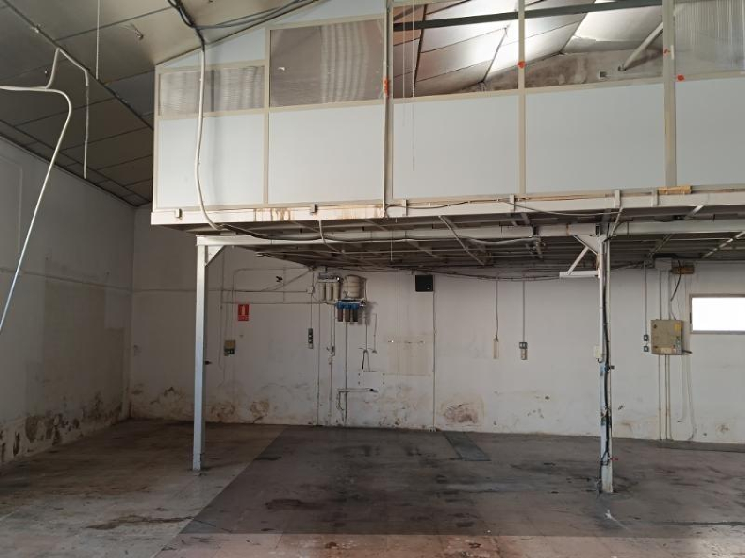  en venta comercio Alagon Ribera Alta Del Ebro (La) 5