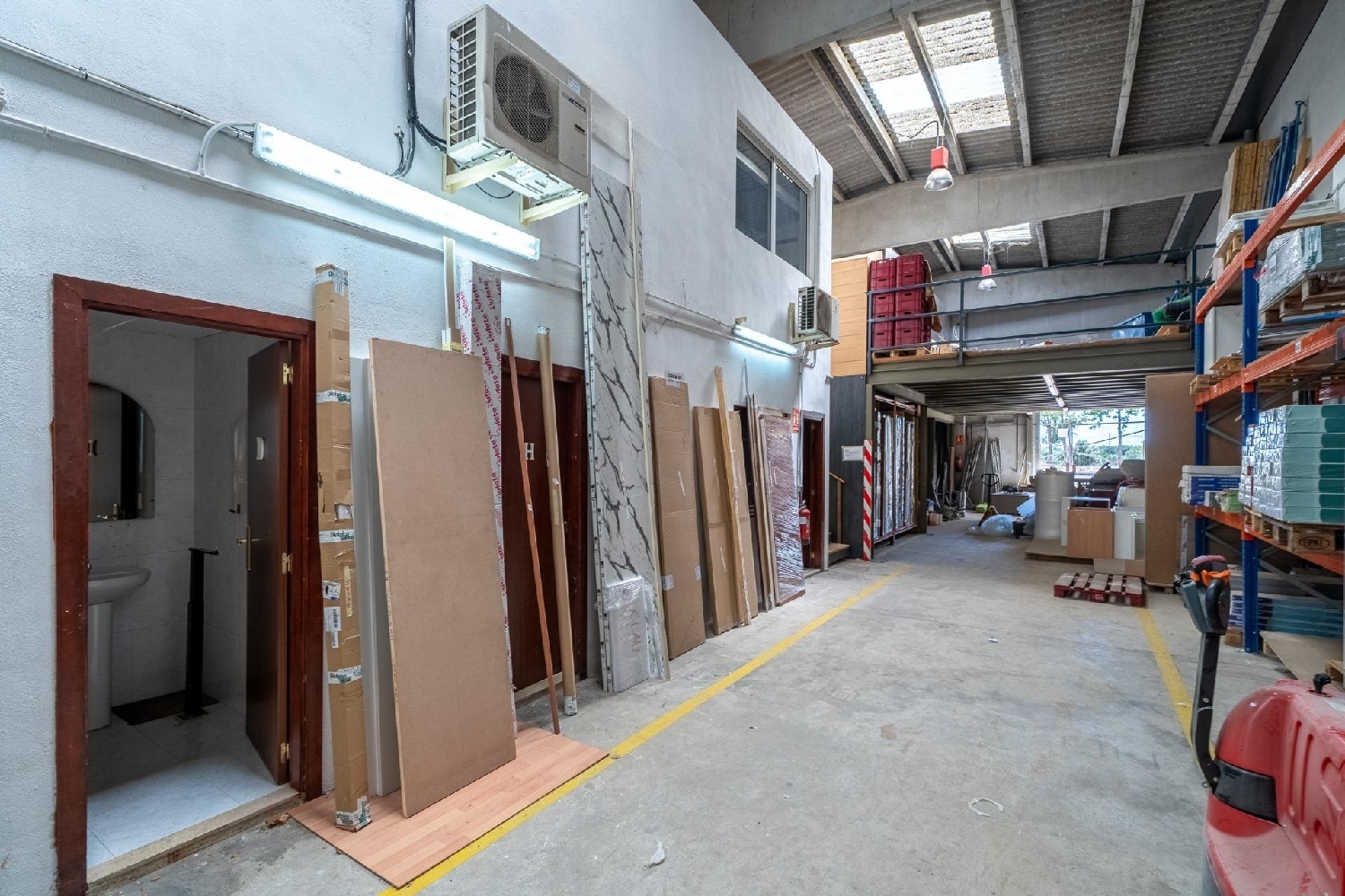  en venta comercio Barriada Les Tres Creus Bages 4