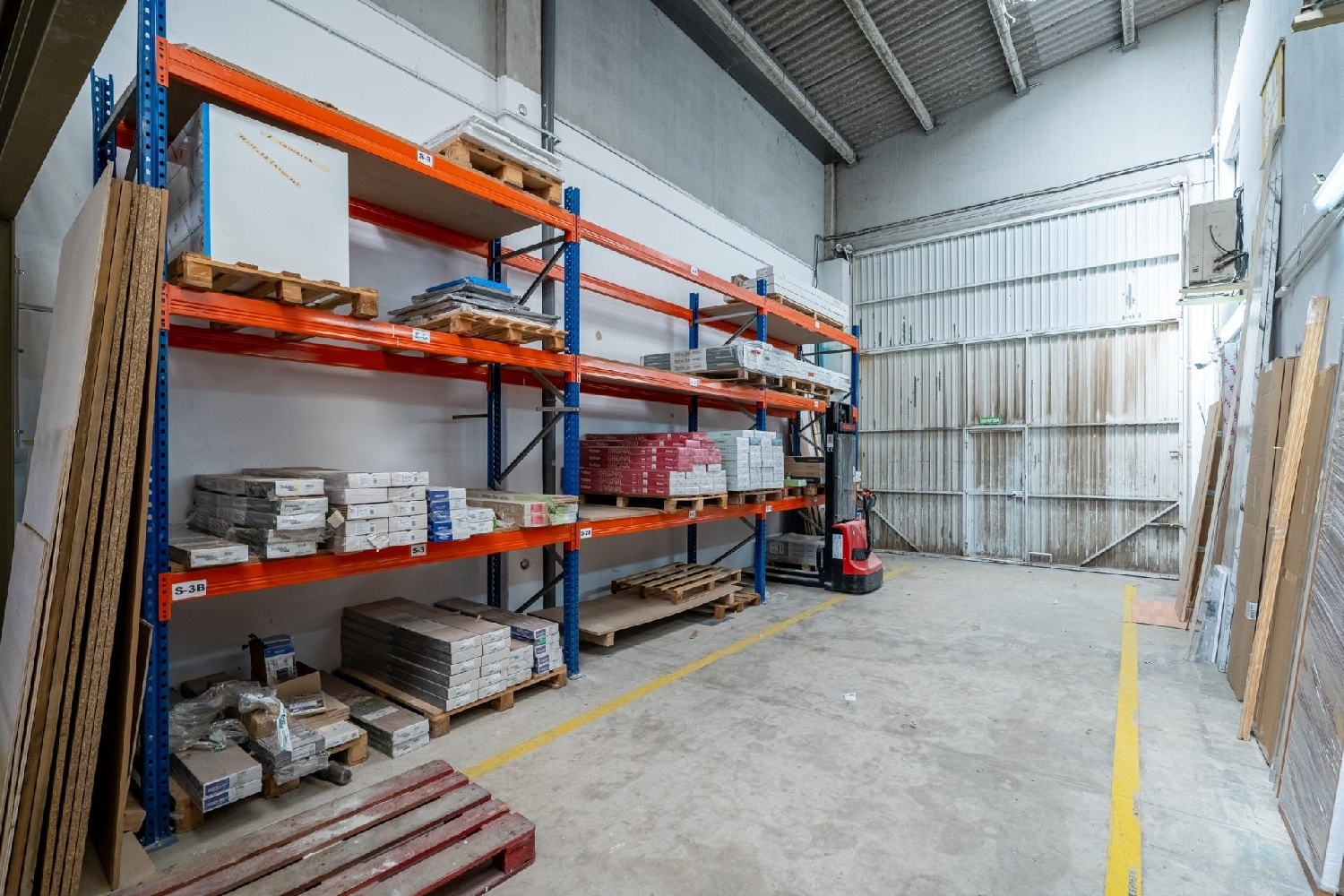  en venta comercio Barriada Les Tres Creus Bages 5