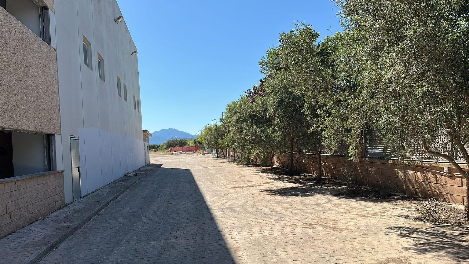  for sale shop Bunyola Tramuntana 7