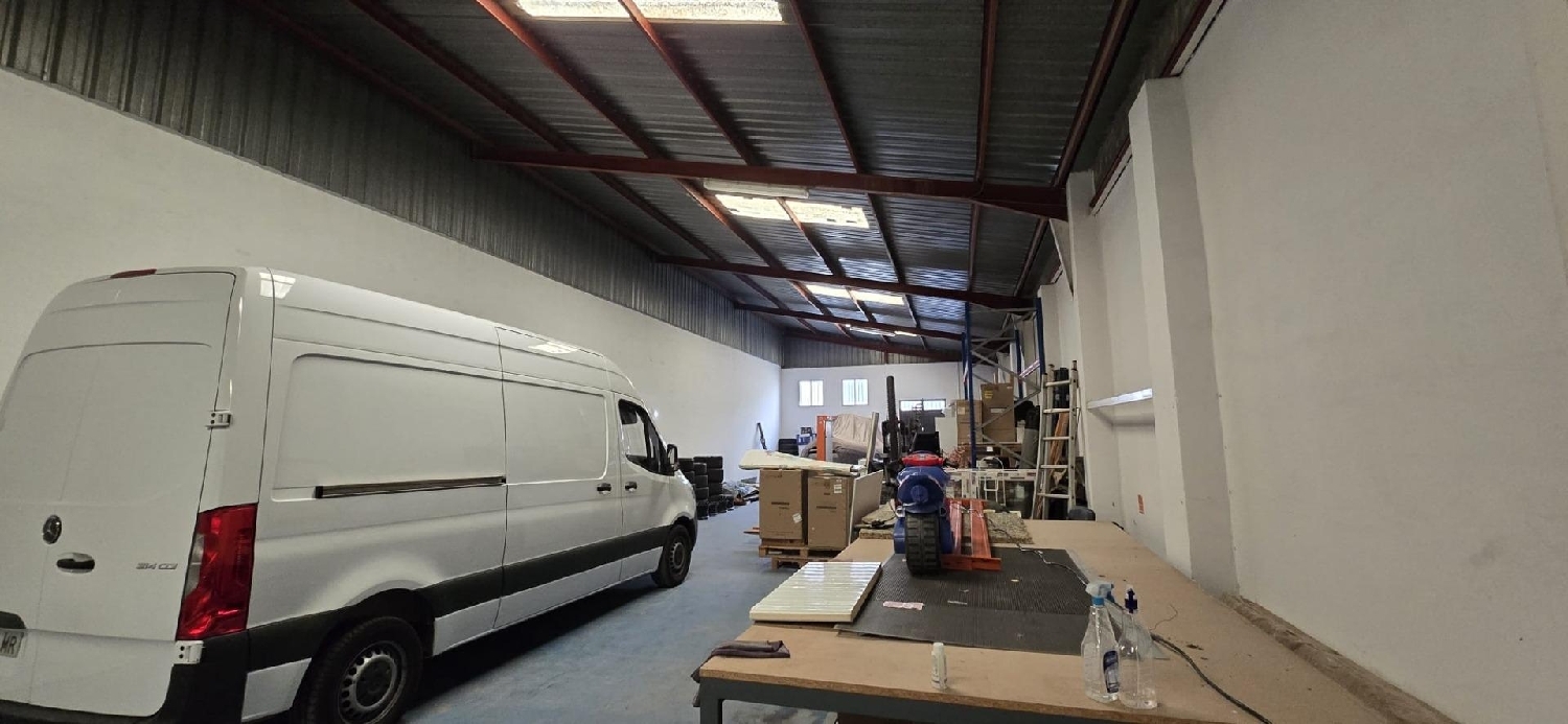  till salu butik Camp De Lliria Camp De Túria 3