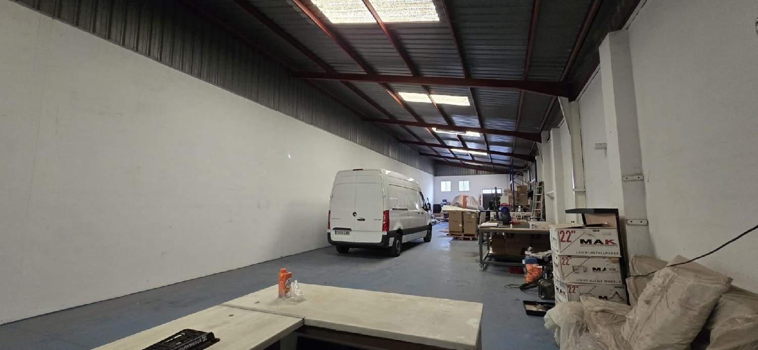  till salu butik Camp De Lliria Camp De Túria 4