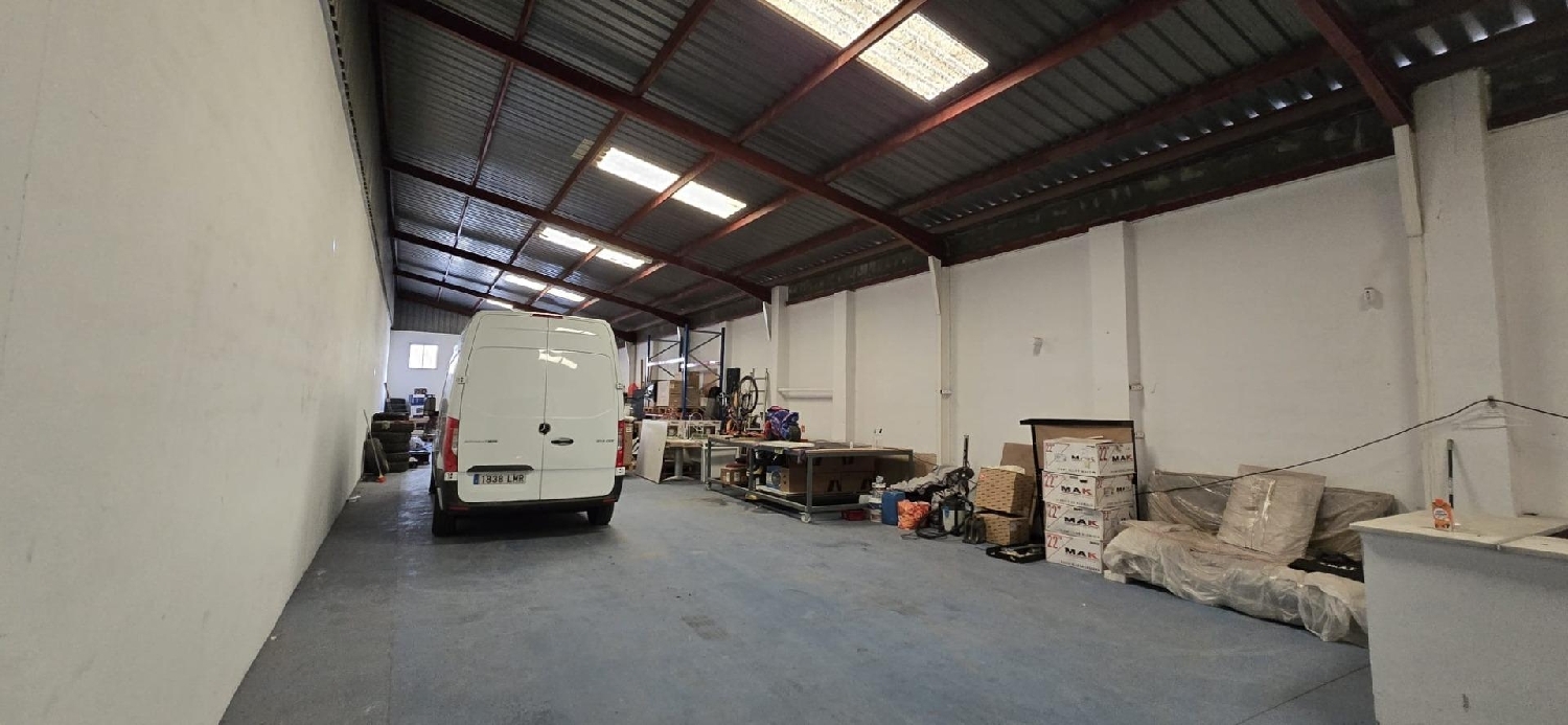  till salu butik Camp De Lliria Camp De Túria 2