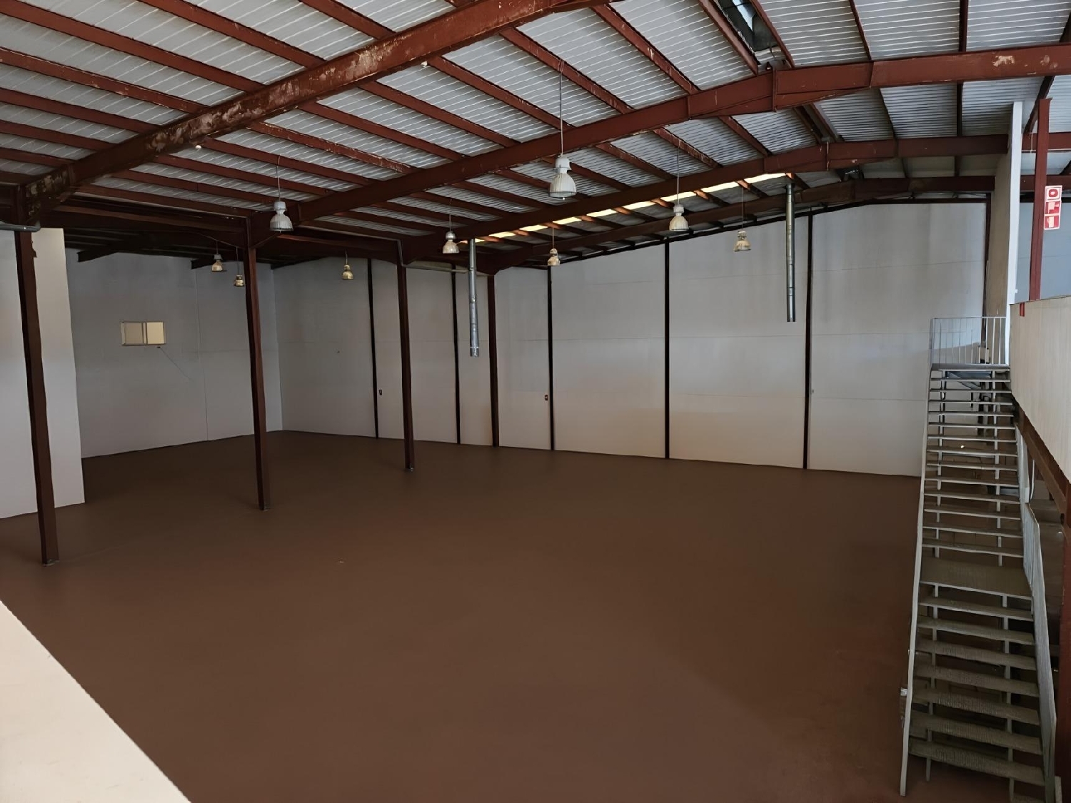  for sale shop Monóvar Vinalopó Mitjà 3