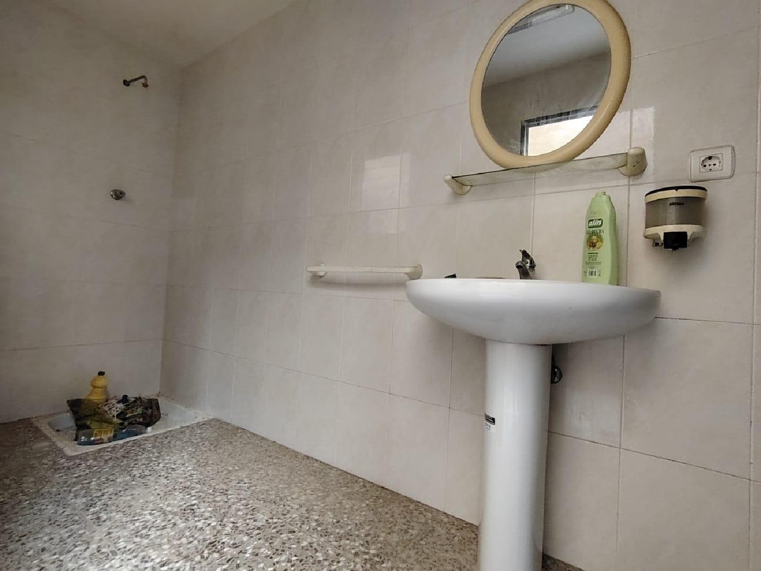  for sale shop Novelda Vinalopó Mitjà 5