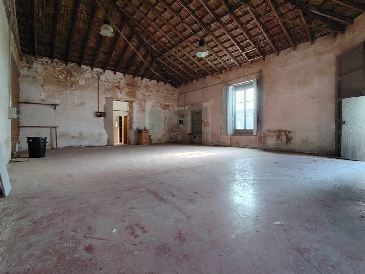  for sale shop Novelda Vinalopó Mitjà 1