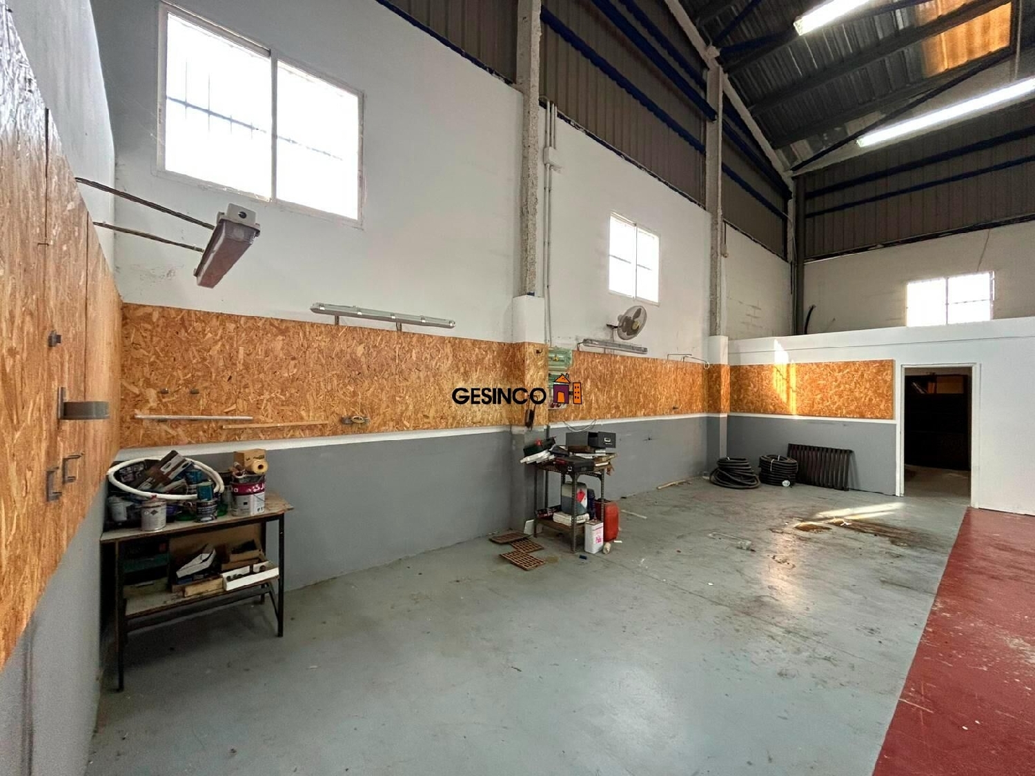  for sale shop Novelé Costera (La) 7