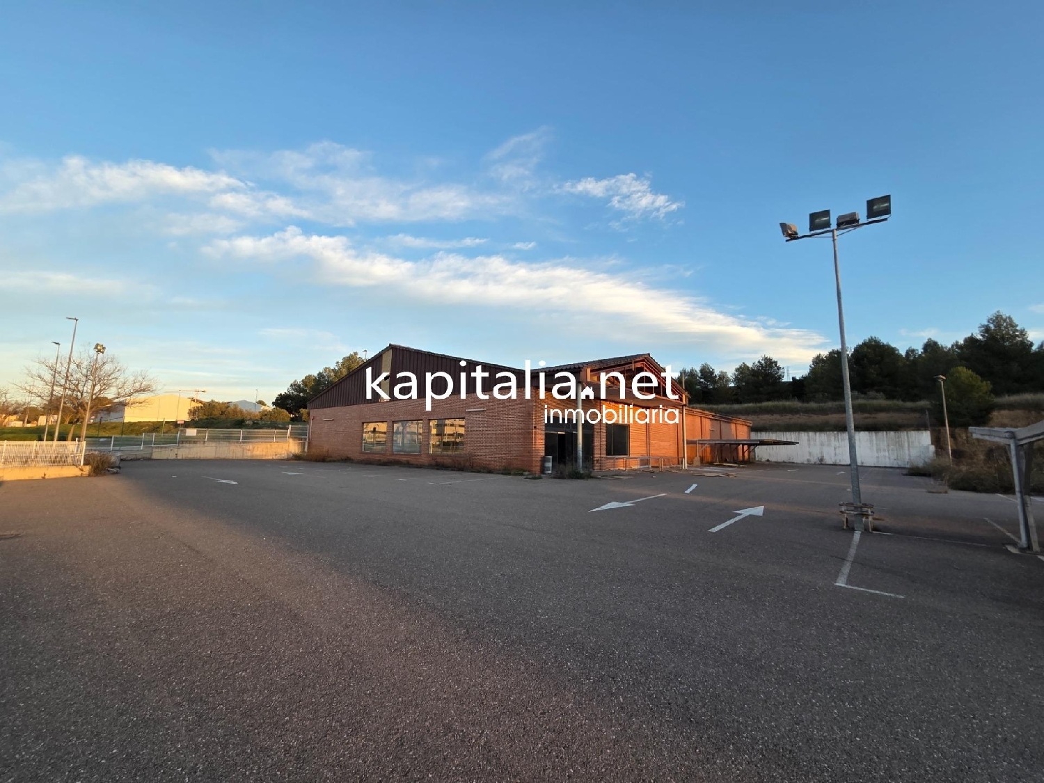  for sale shop Ontinyent Vall D'albaida 6