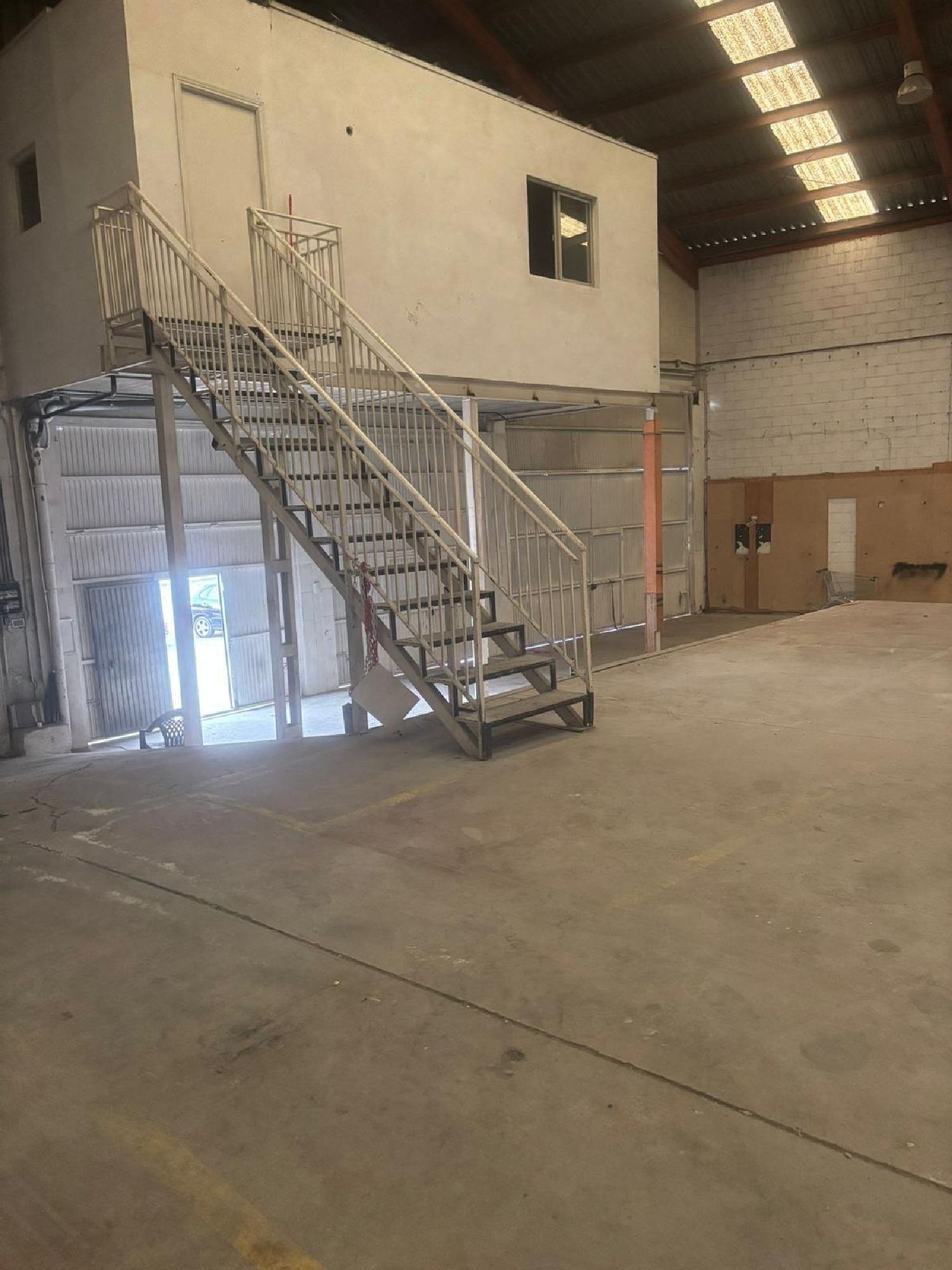 till salu butik Peligros Vega De Granada 2