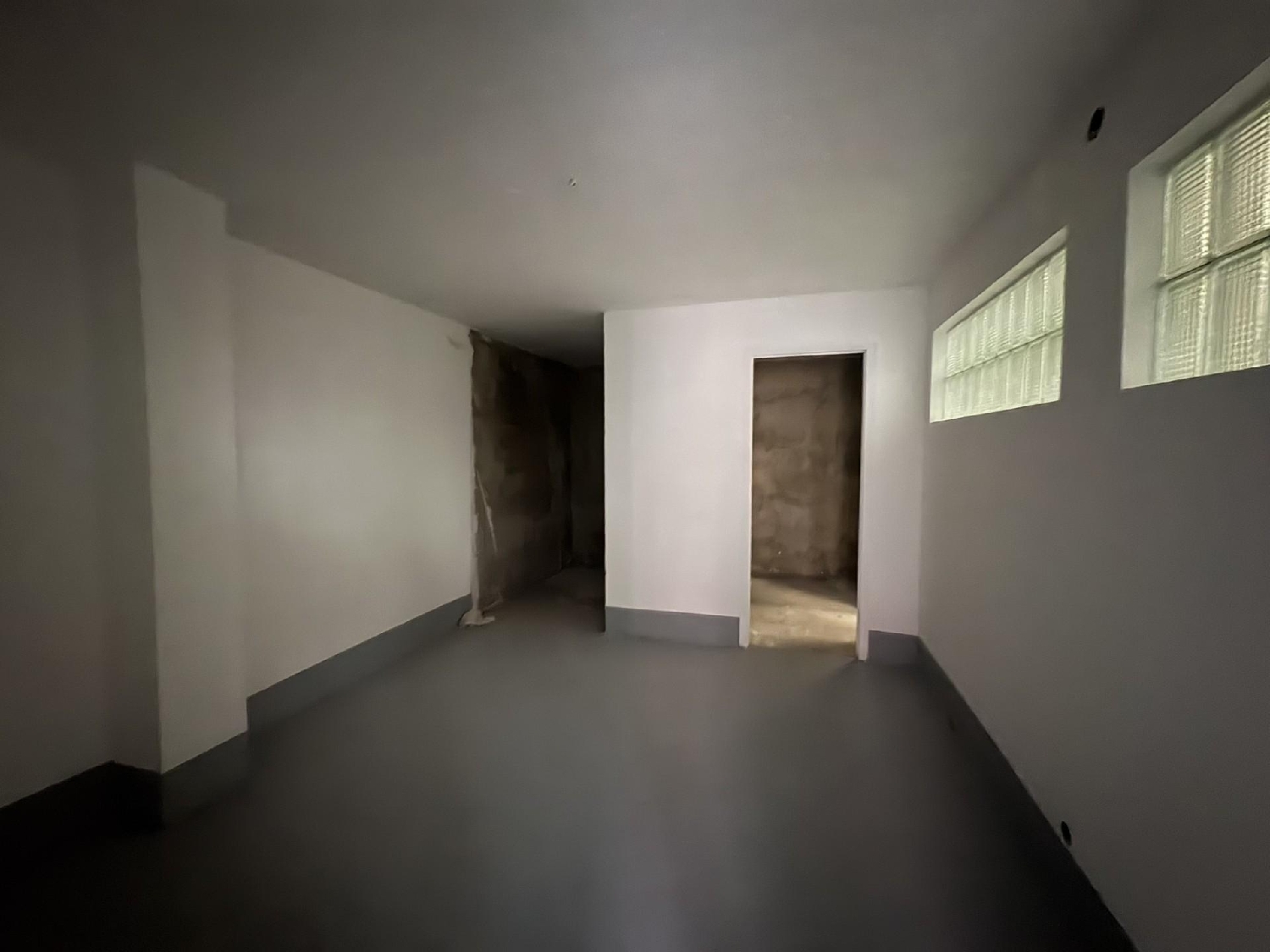  for sale shop Súria Bages 4