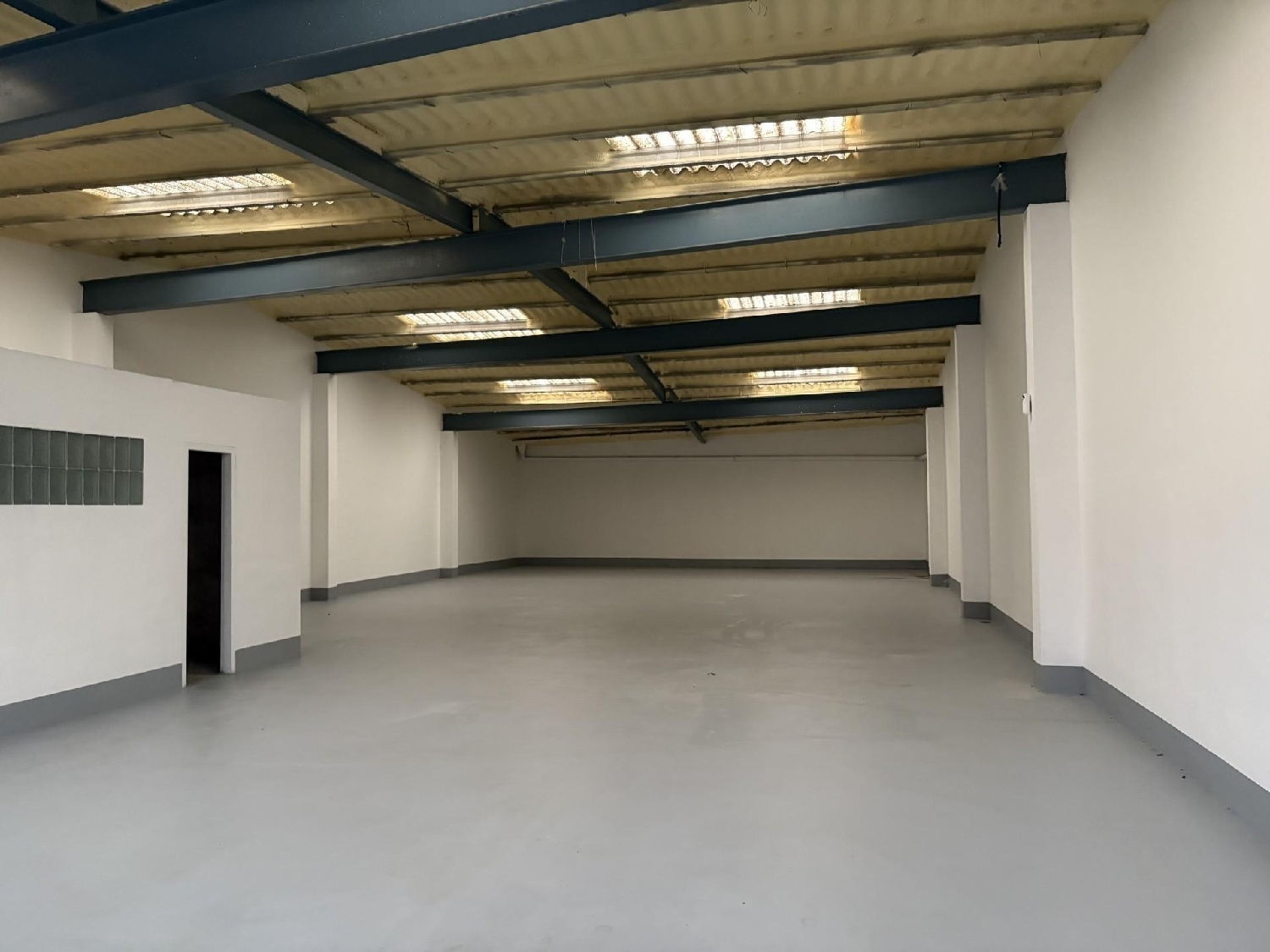  for sale shop Súria Bages 2