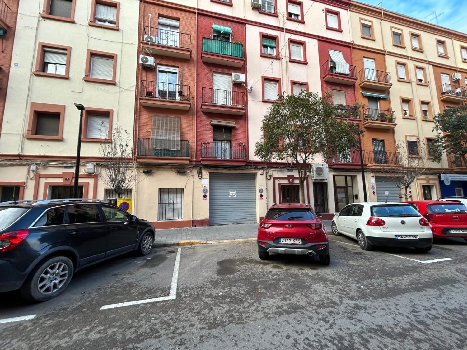 for sale shop Valencia De Las Torres Campiña Sur 1