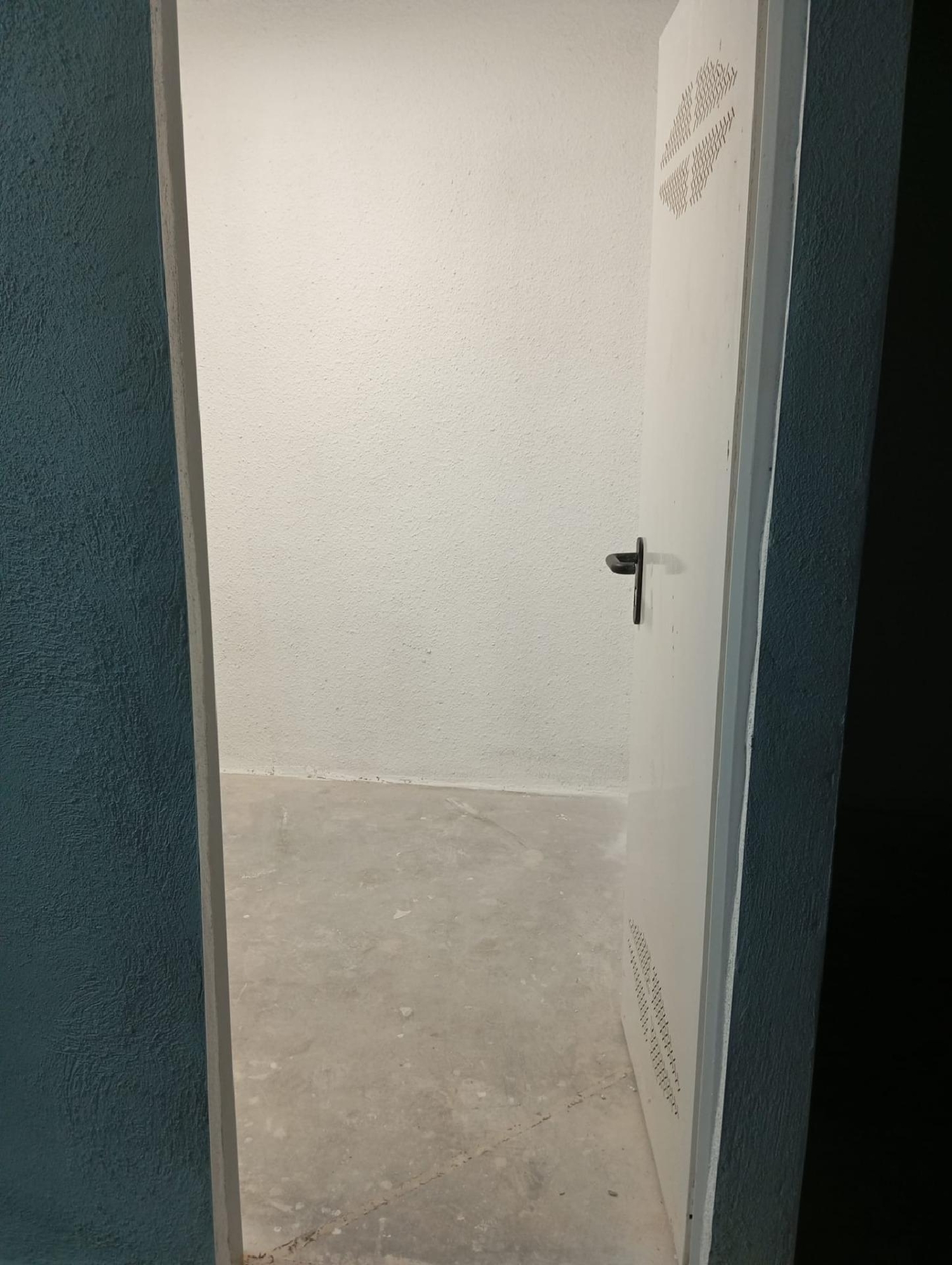 for sale storeroom Burjassot Horta Nord 4