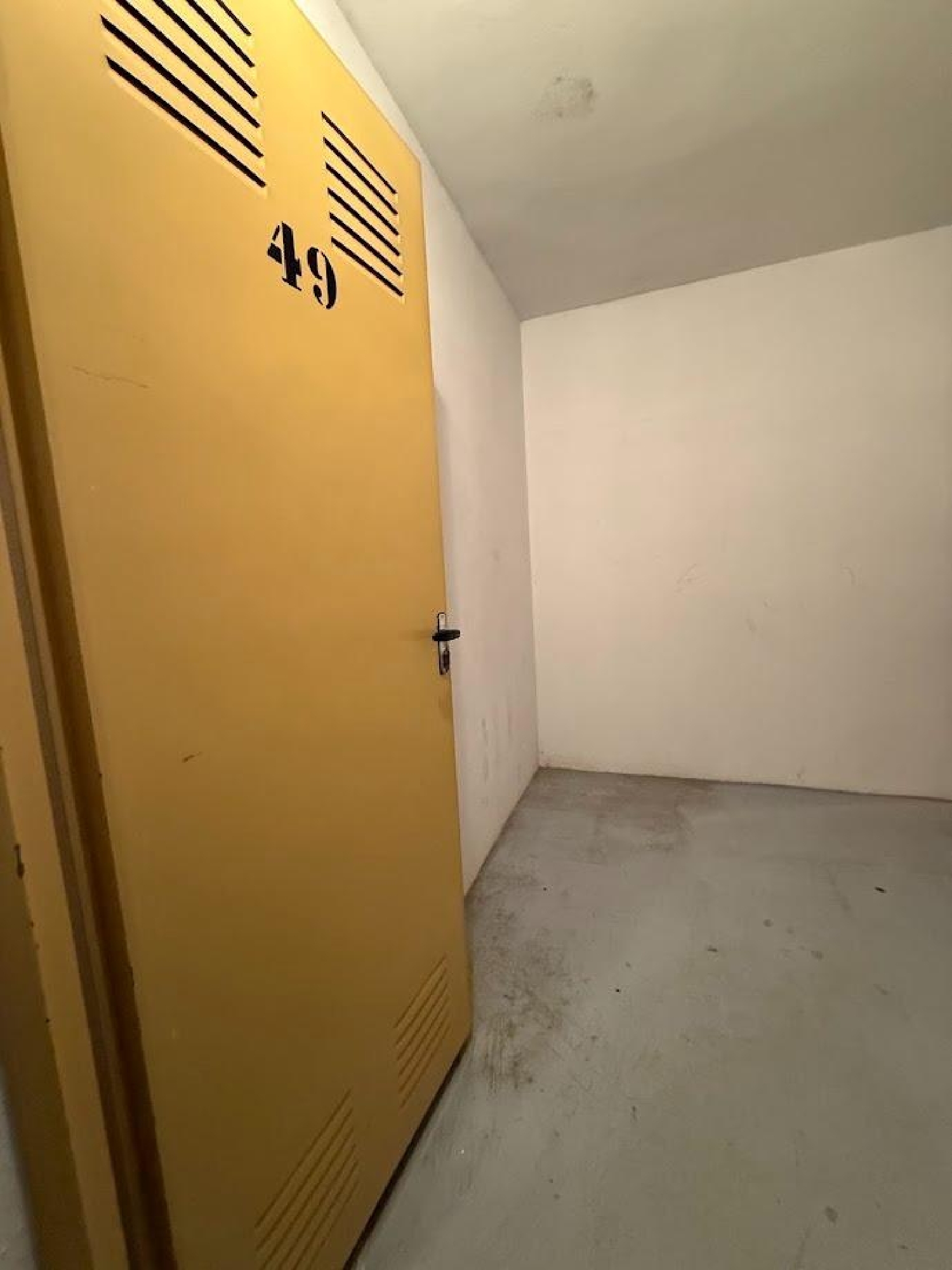  till salu förråd Mislata Horta Oest 8