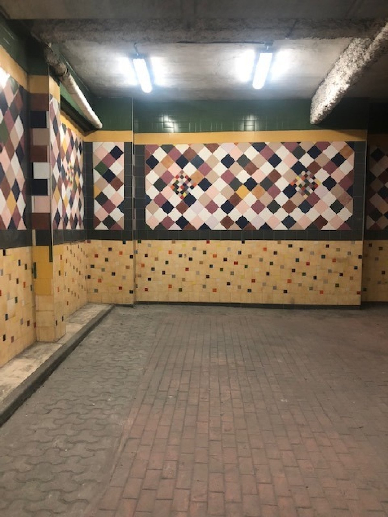  for sale storeroom Valverde De Leganés Olienza 8