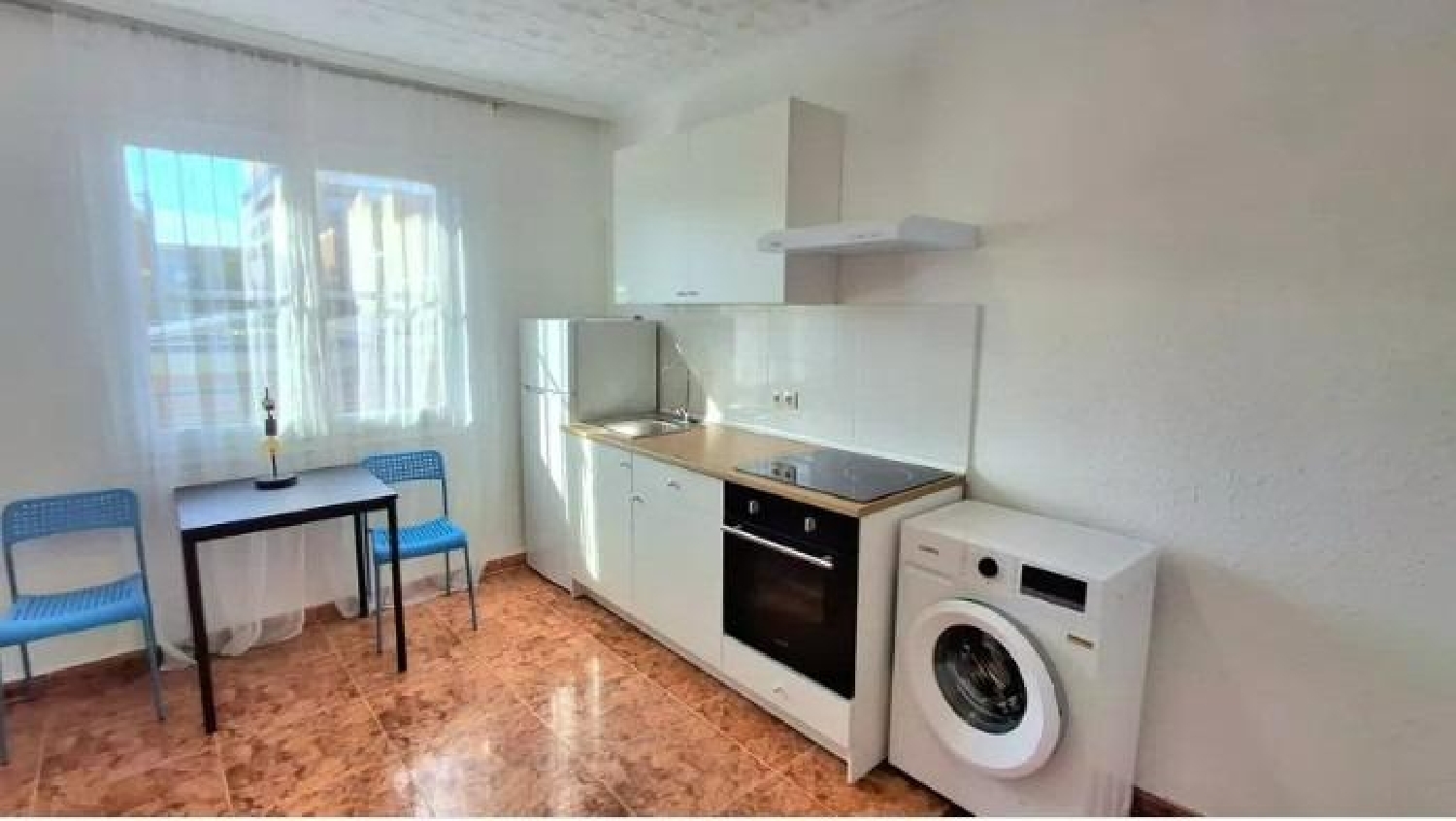  te koop studio Alicante Centro 03001 Alacantí 2