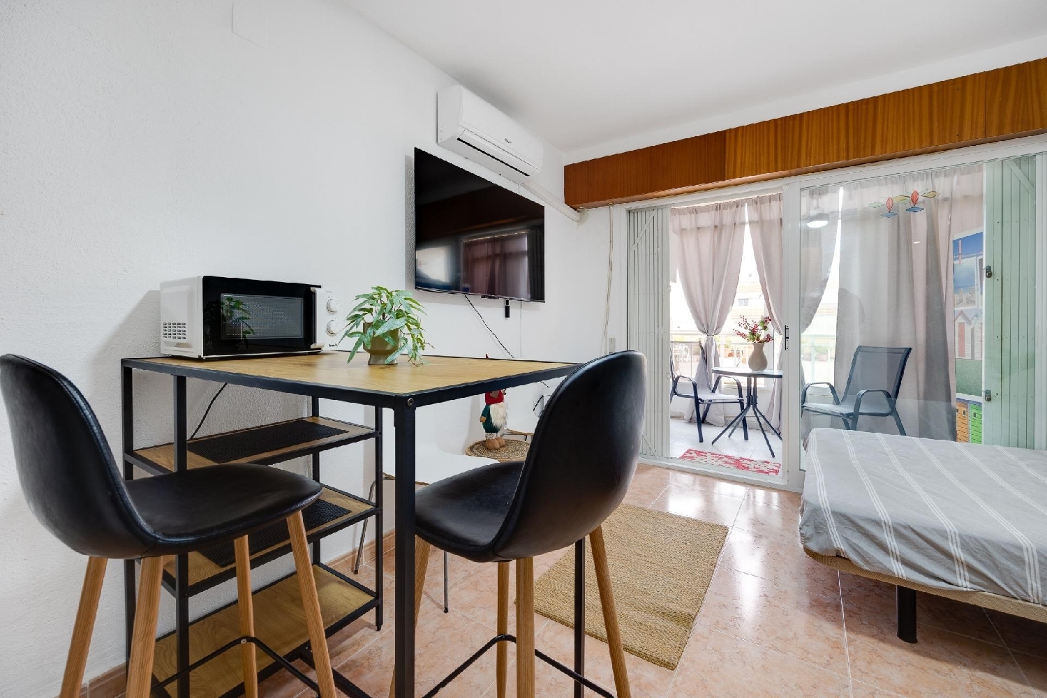  te koop studio Torrevieja Baix Segura 3