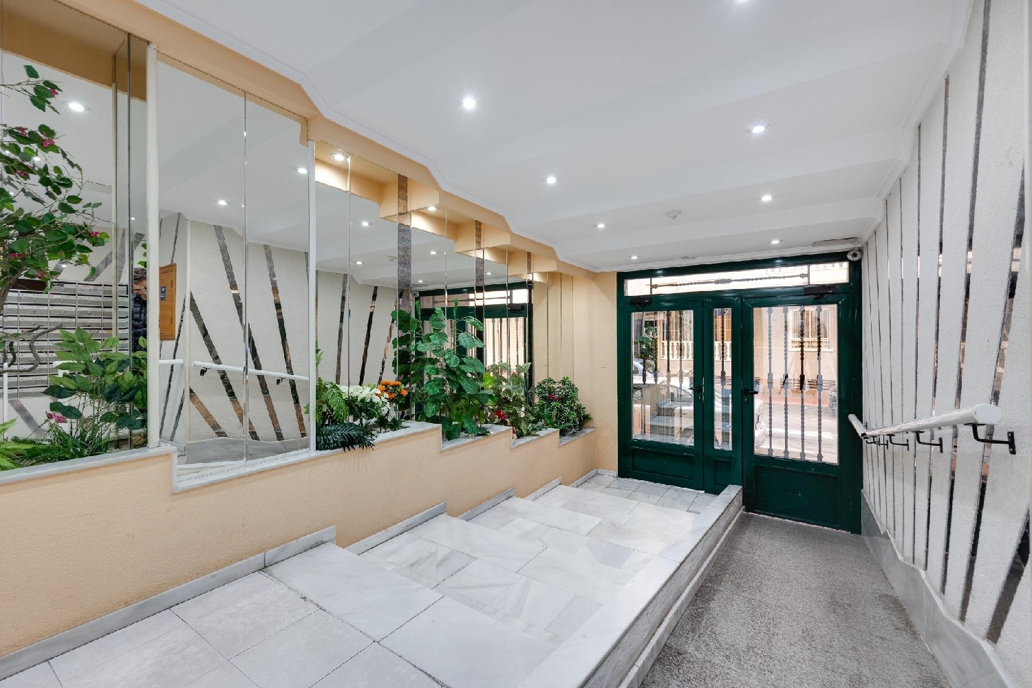  te koop studio Torrevieja Baix Segura 2