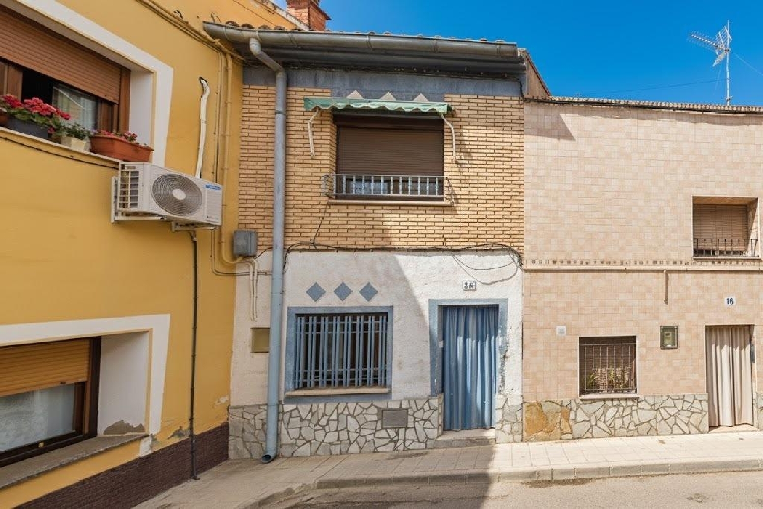  en venta casa de pueblo Luceni Ribera Alta Del Ebro (La) 1