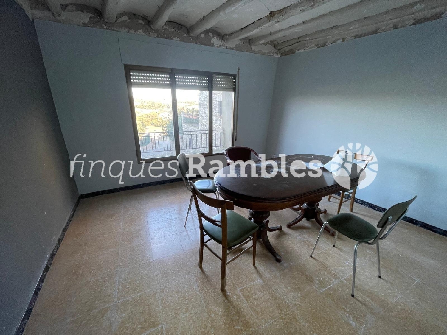  à vendre maison de ville Montmaneu Anoia 3