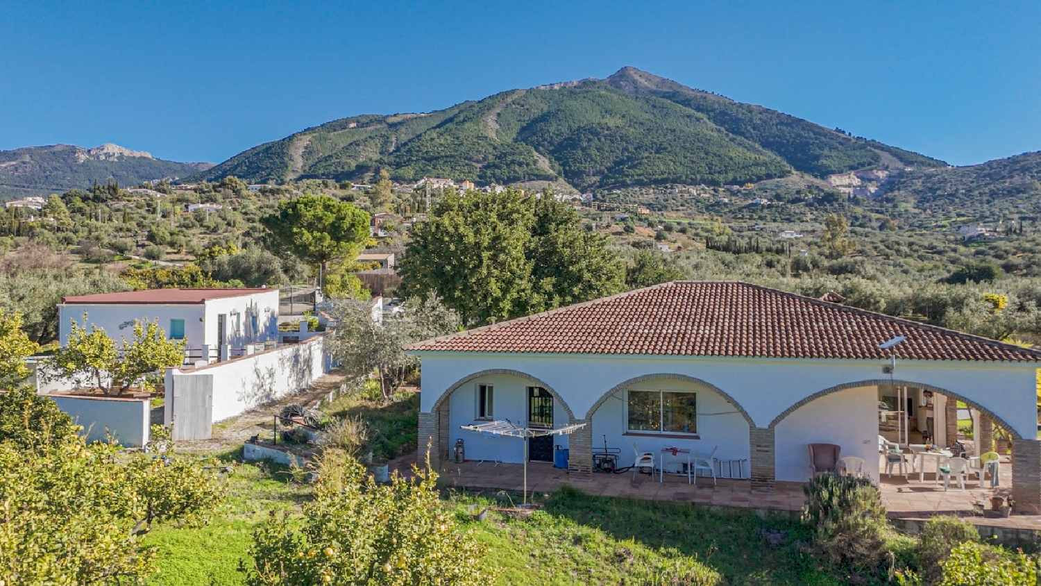 till salu villa Alcaucín Axarquía 7