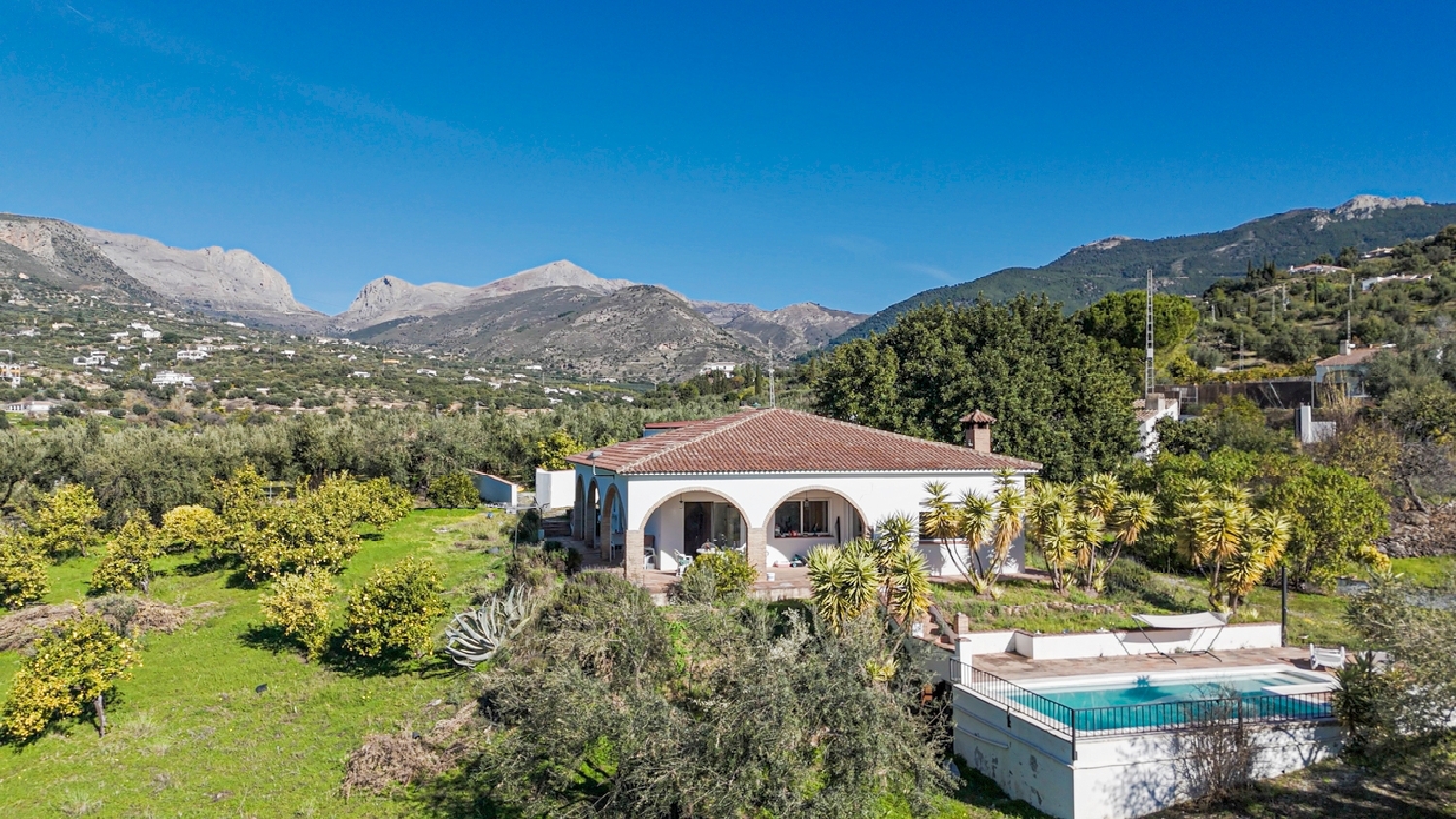 till salu villa Alcaucín Axarquía 1