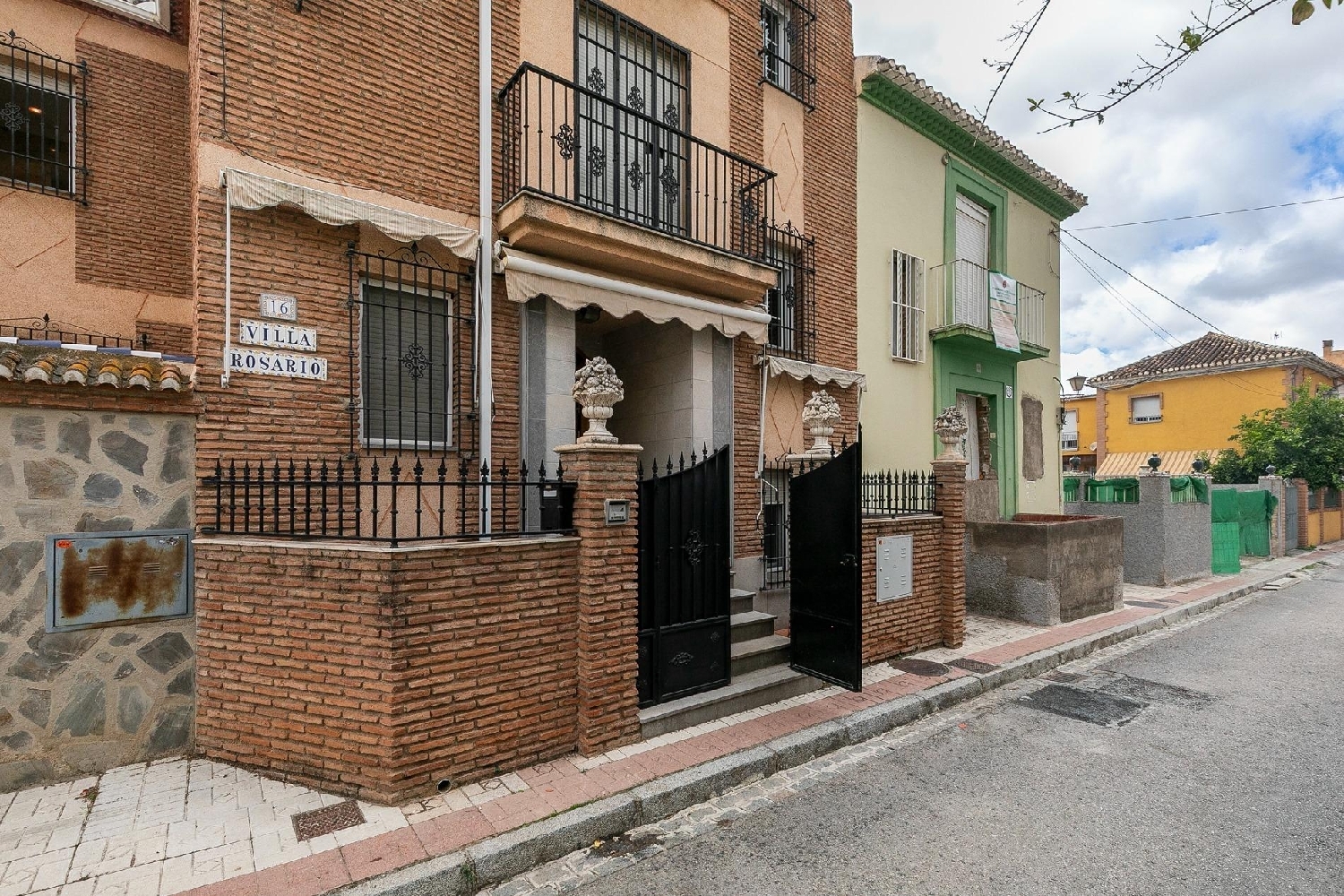 for sale villa Barrio De Granada Alacantí 1