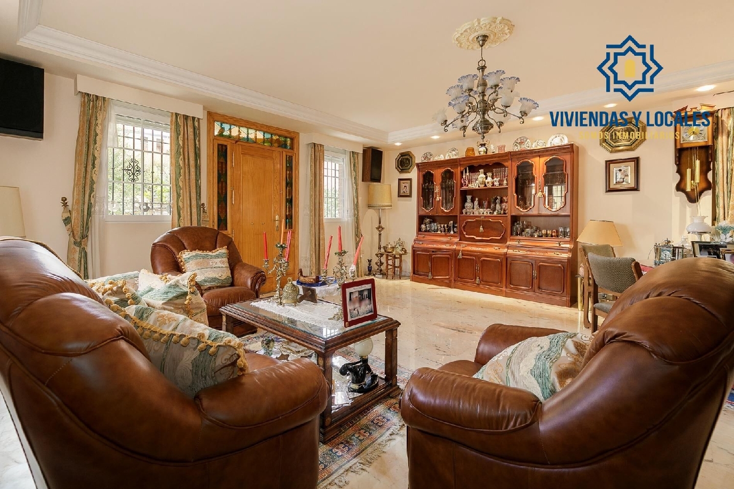  for sale villa Barrio De Granada Alacantí 1