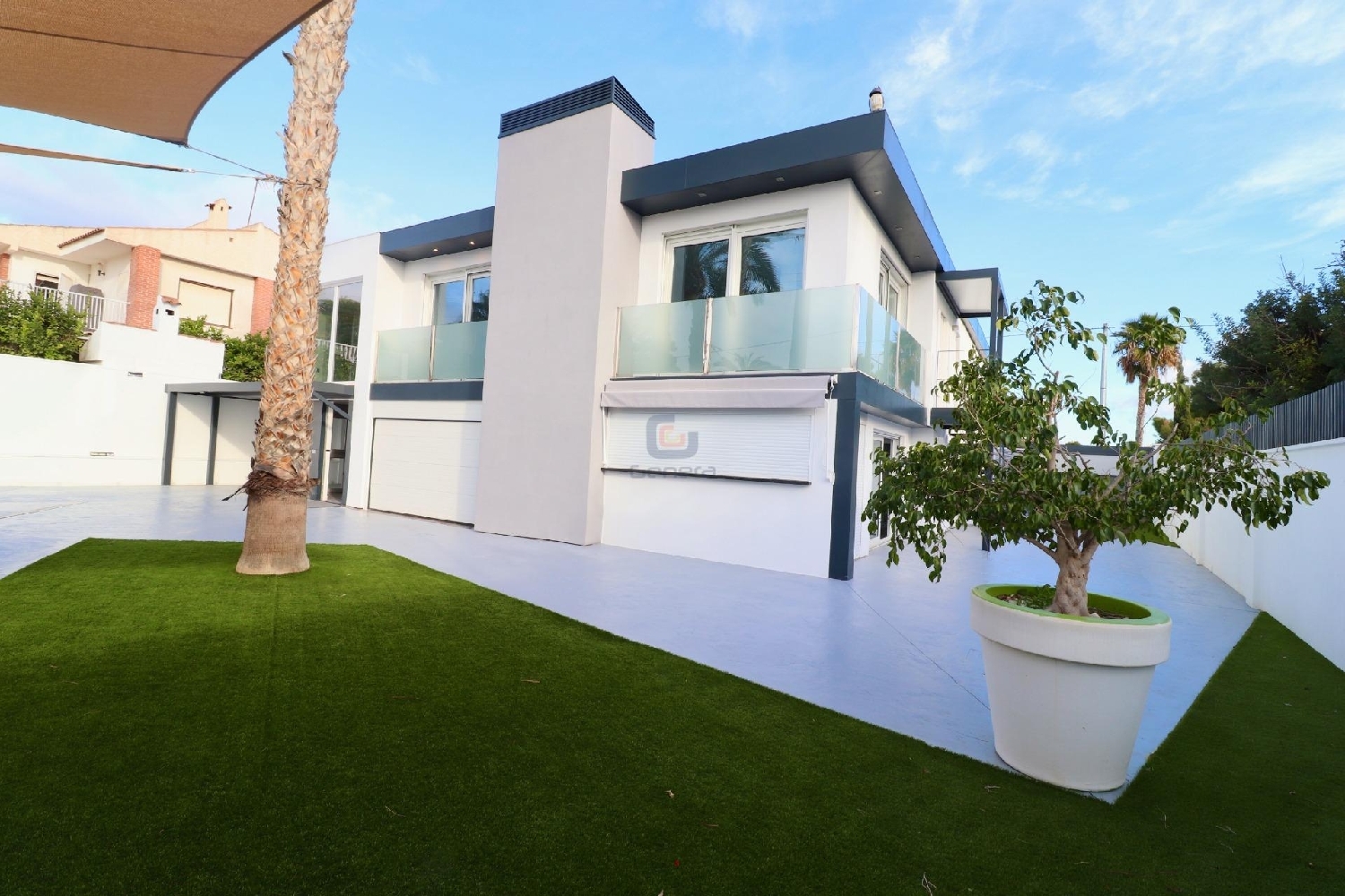 te koop villa El Campello Alacantí 1