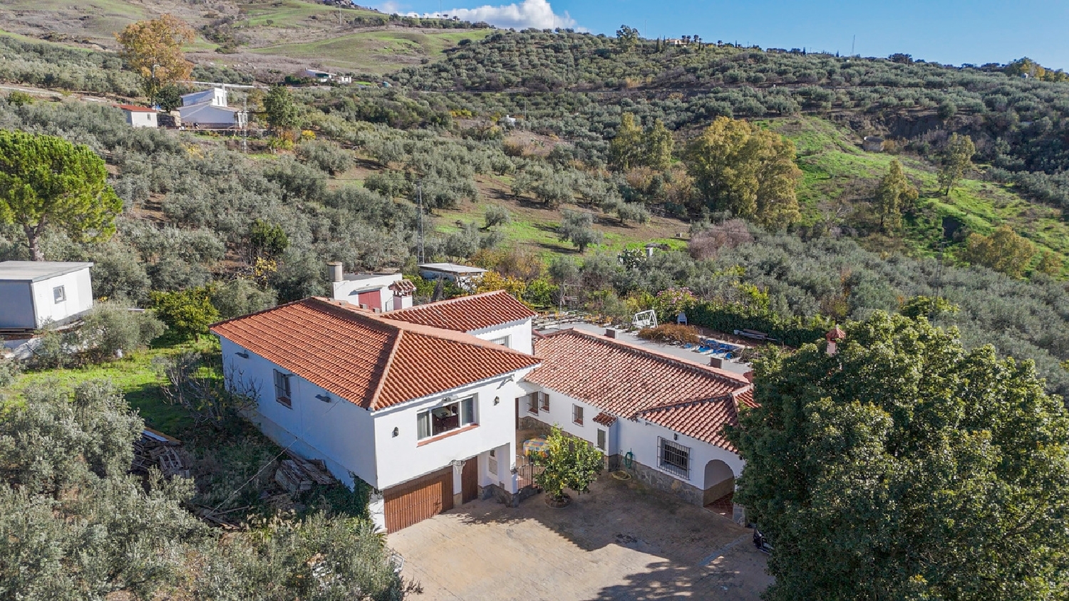  till salu villa Periana Axarquía 7