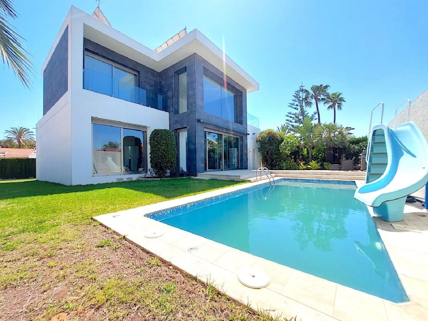  for sale villa Torrevieja Baix Segura 1