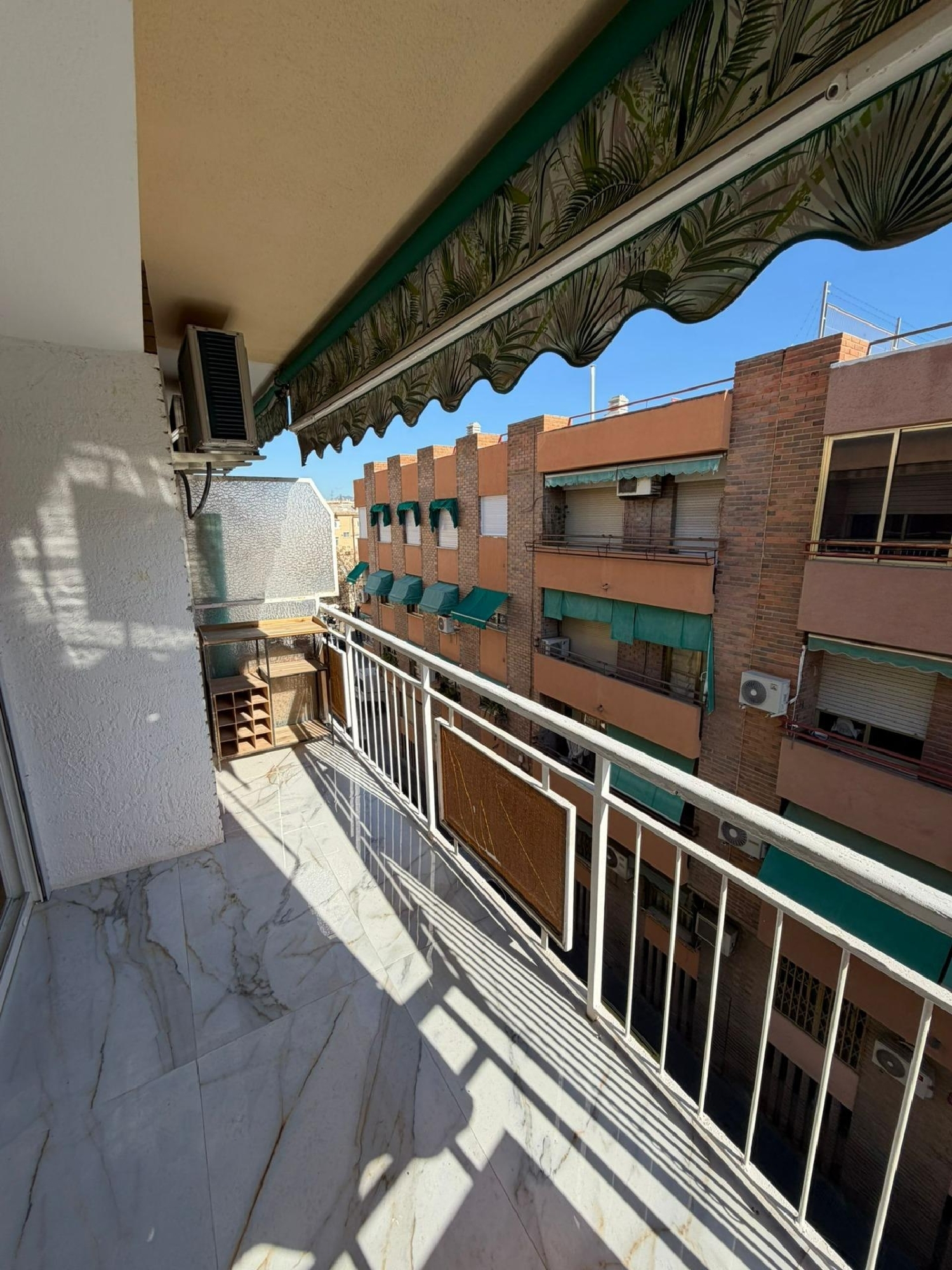  te koop appartement Alicante Centro 03001 Alacantí 3