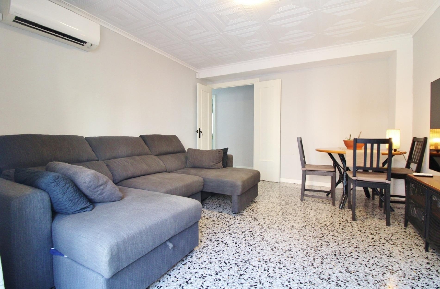  till salu lägenhet Alicante Centro 03001 Alacantí 2