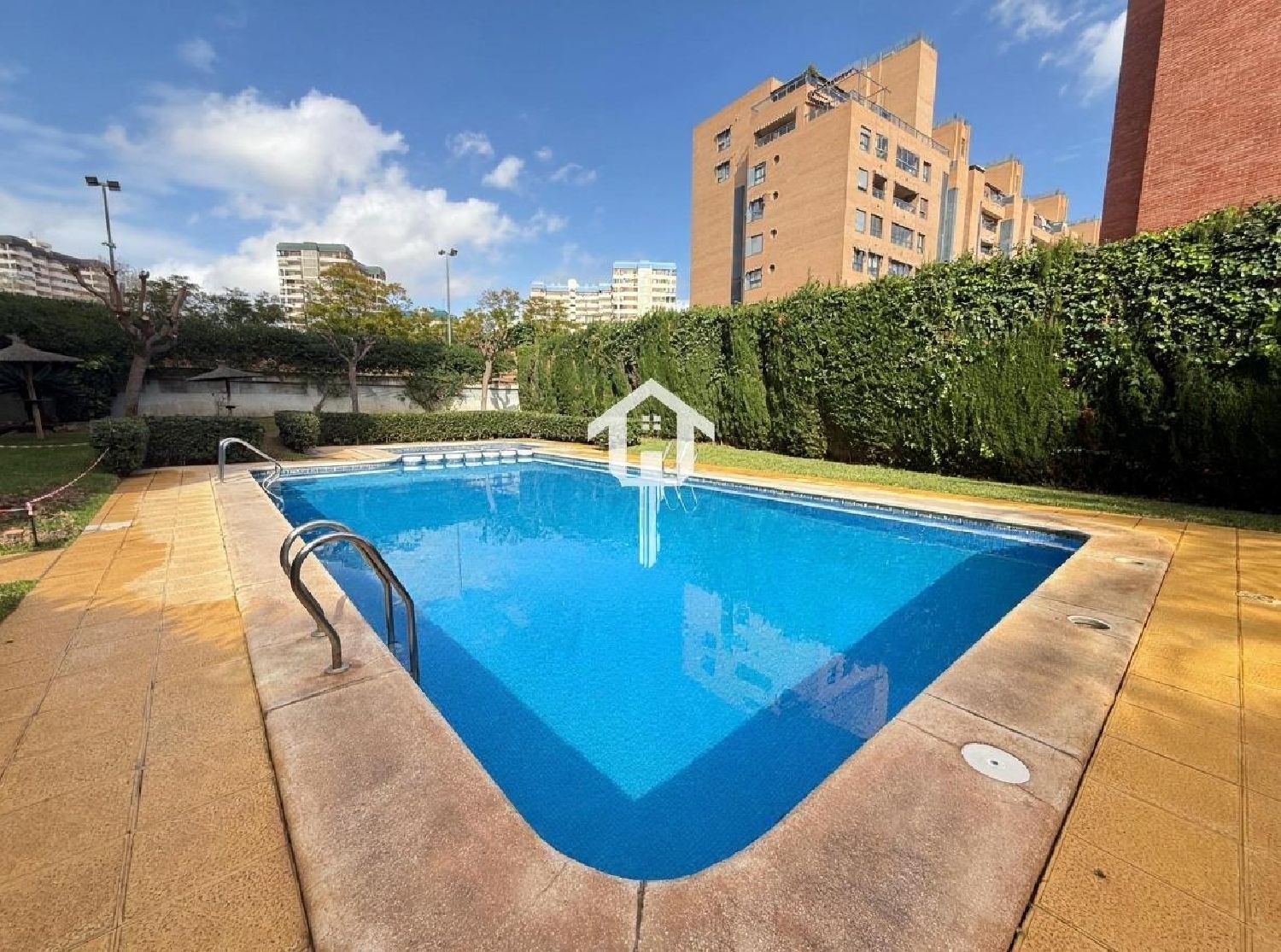  till salu lägenhet Alicante Centro 03001 Alacantí 2