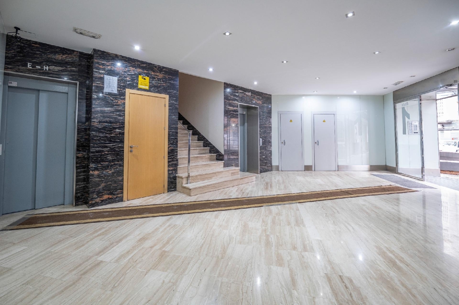  till salu lägenhet Barrio De Granada Alacantí 5