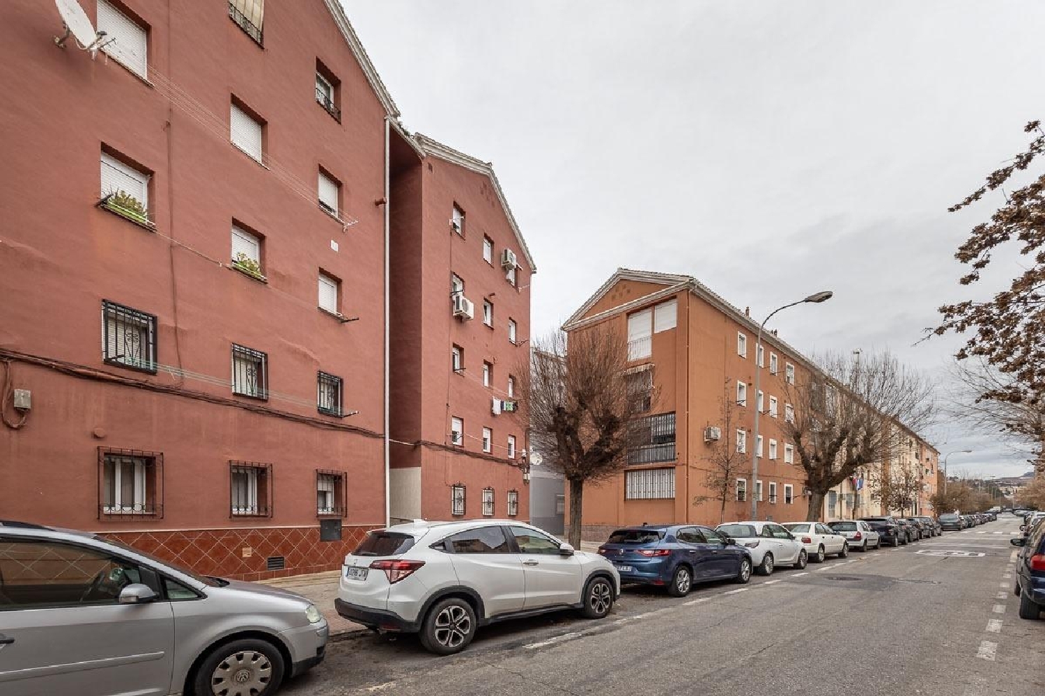 till salu lägenhet Barrio De Granada Alacantí 1