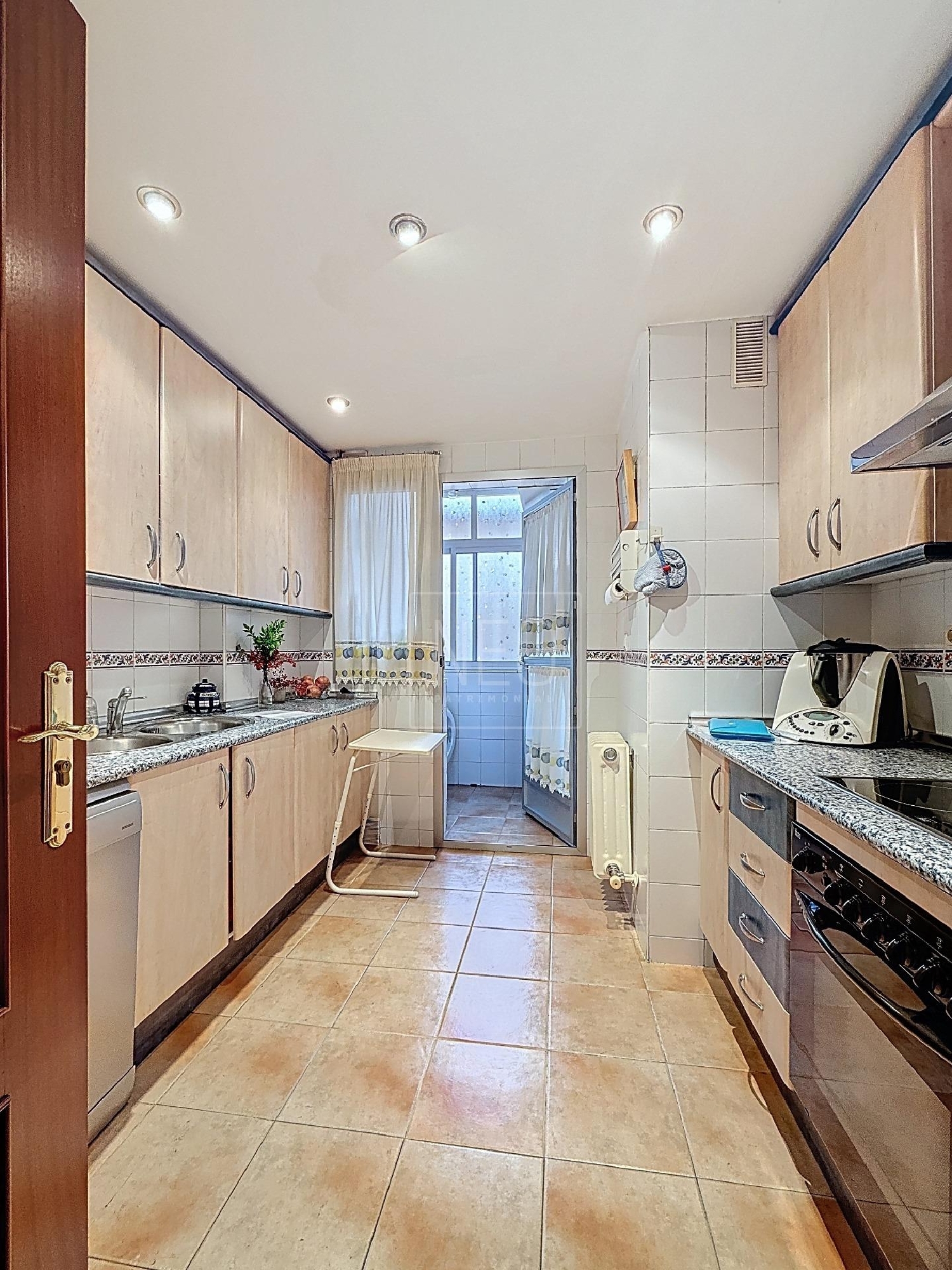  till salu lägenhet Barrio De Granada Alacantí 8