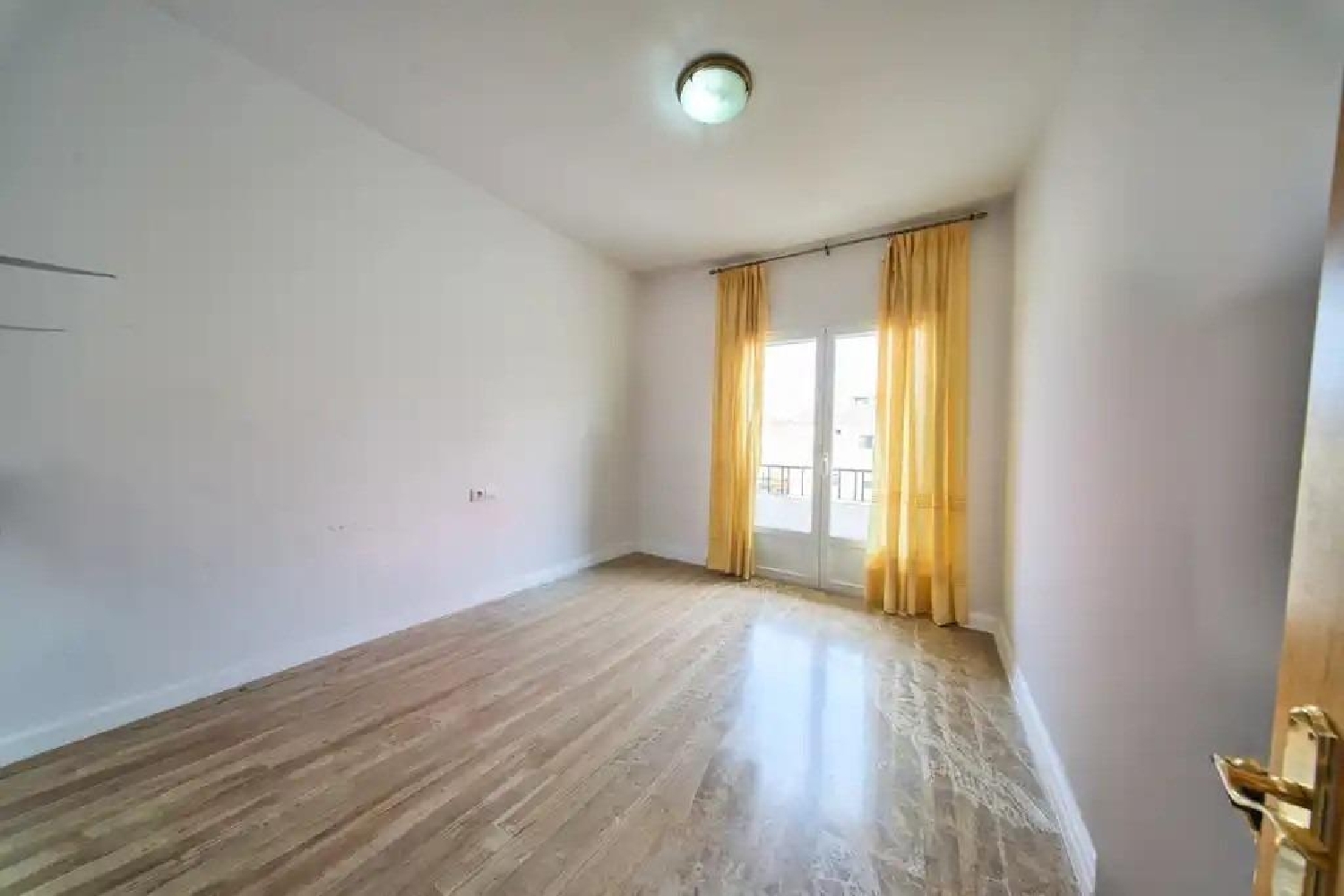  te koop appartement Baza Baza 5