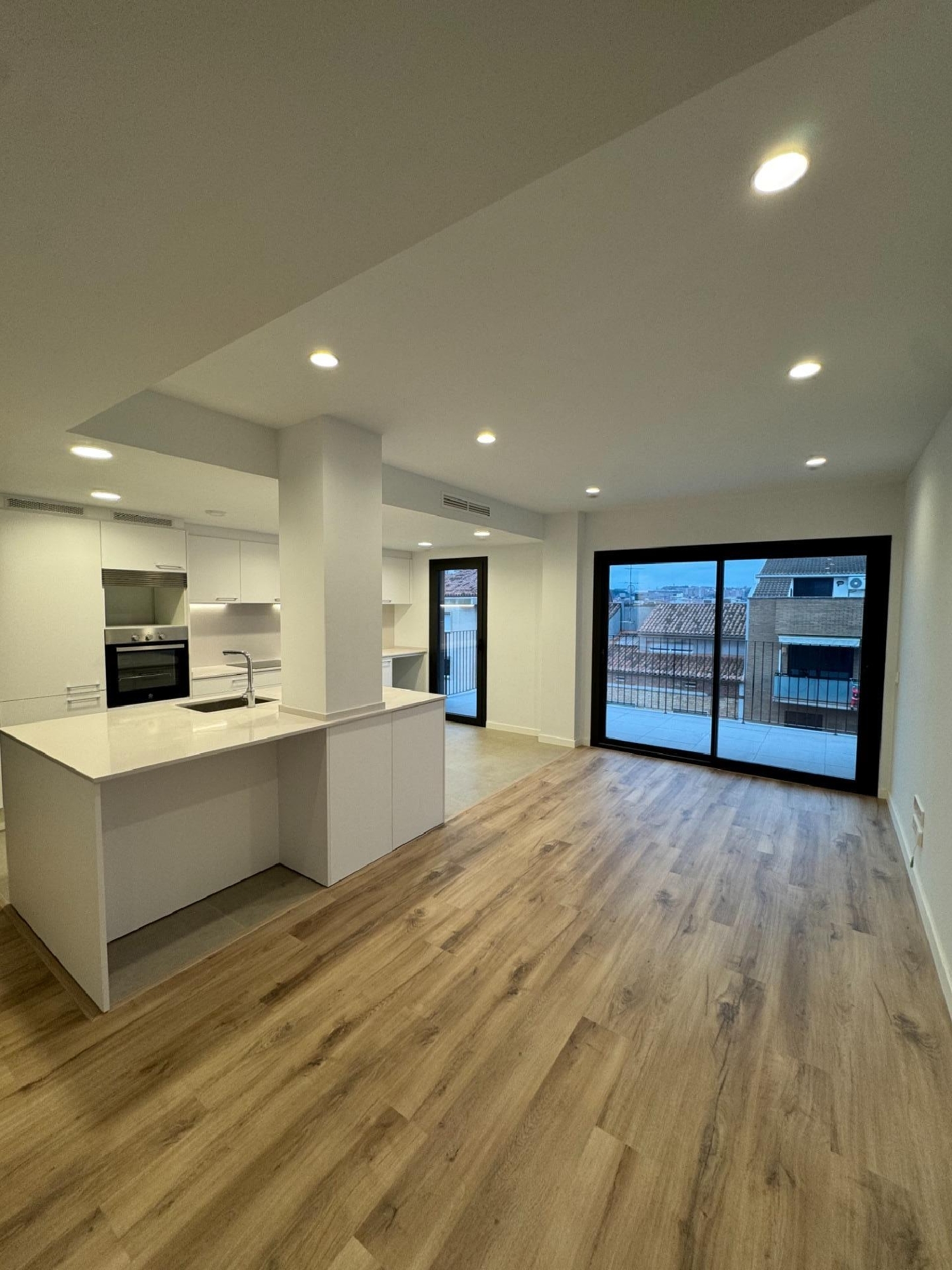  till salu lägenhet Manresa Bages 2