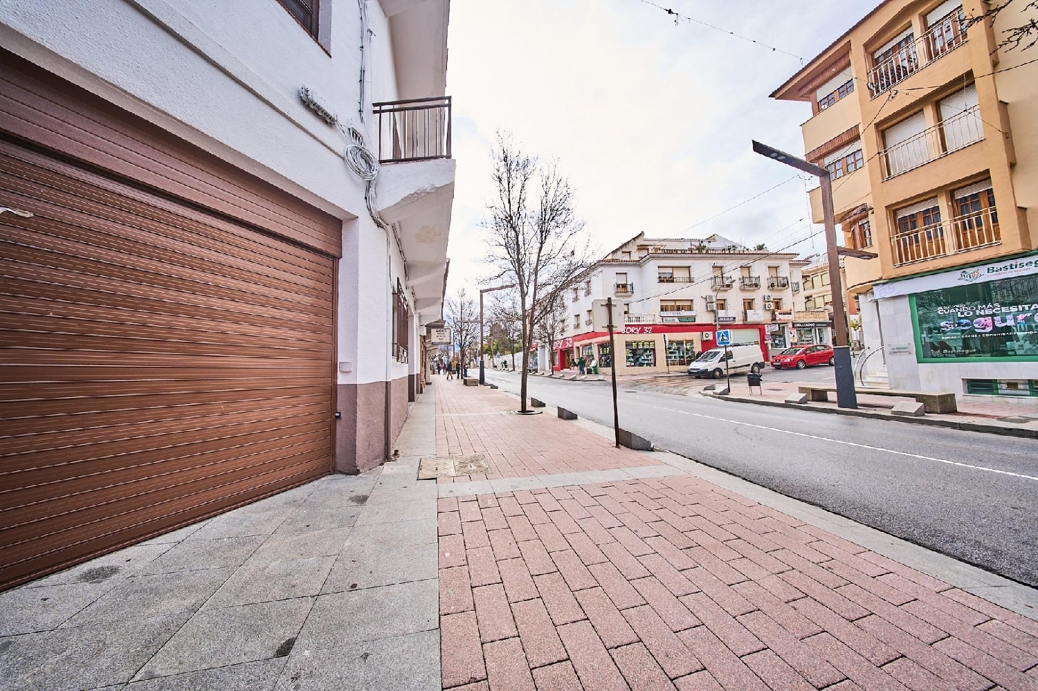  à vendre batiment Baza Baza 4