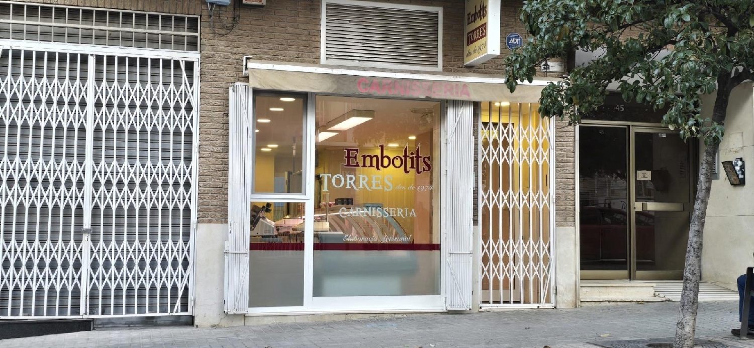  te koop bedrijfsruimte/ kantoor Camp De Lliria Camp De Túria 1