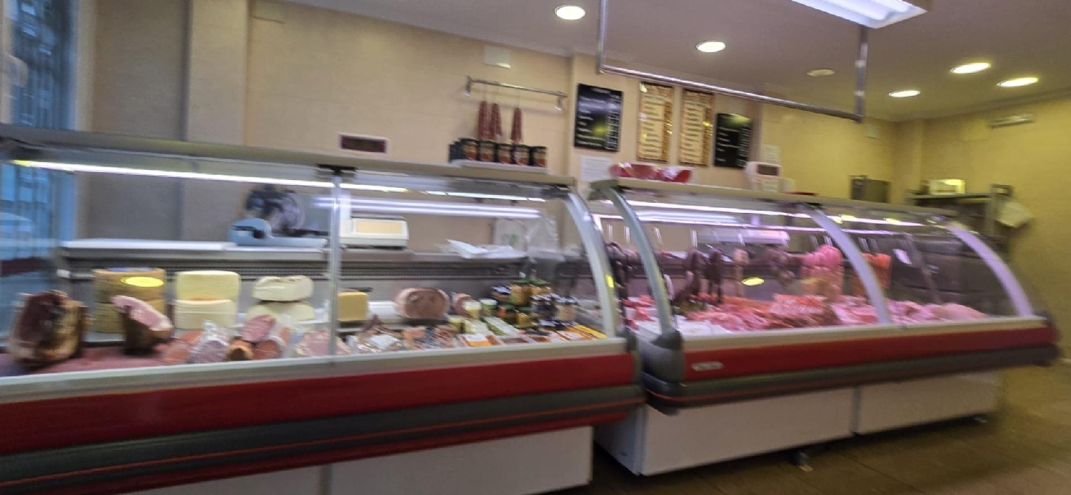  te koop bedrijfsruimte/ kantoor Camp De Lliria Camp De Túria 7