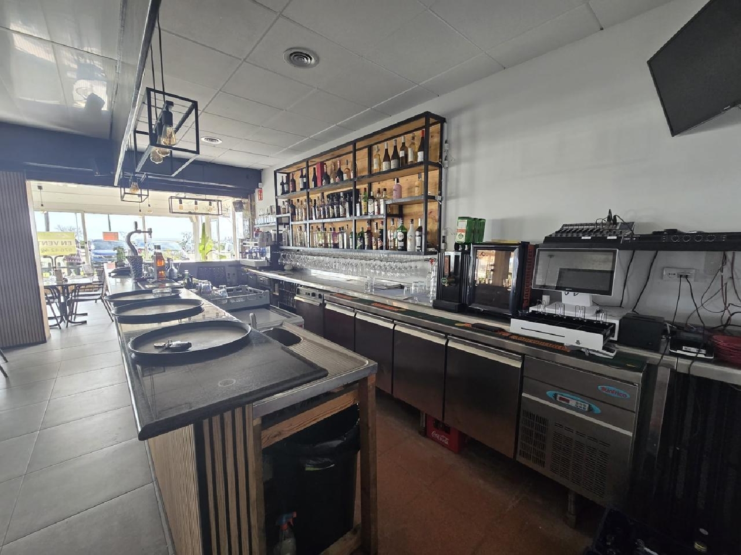  te koop bedrijfsruimte/ kantoor Empuriabrava Alt Empordà 11