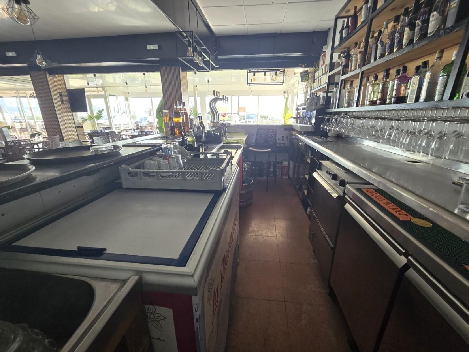  te koop bedrijfsruimte/ kantoor Empuriabrava Alt Empordà 10