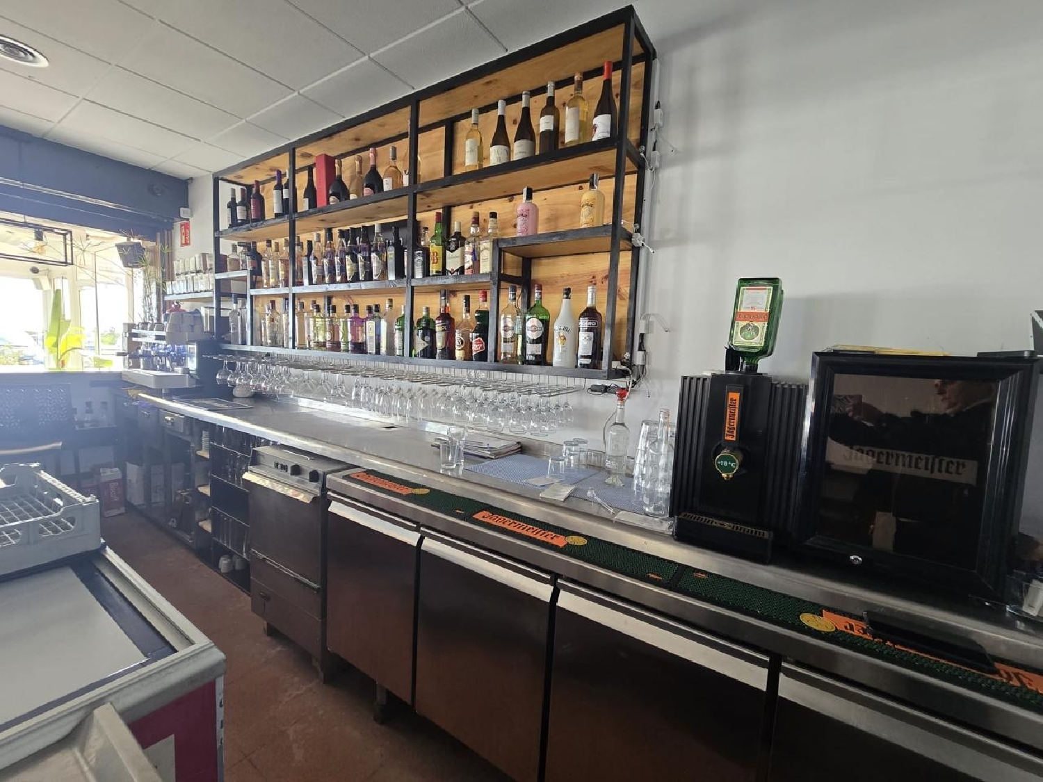  te koop bedrijfsruimte/ kantoor Empuriabrava Alt Empordà 13