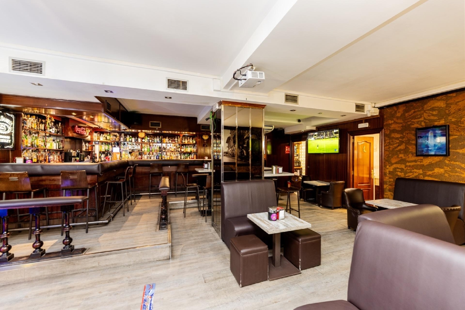  en venta local comercial Madrid Valle Del Almanzora 1