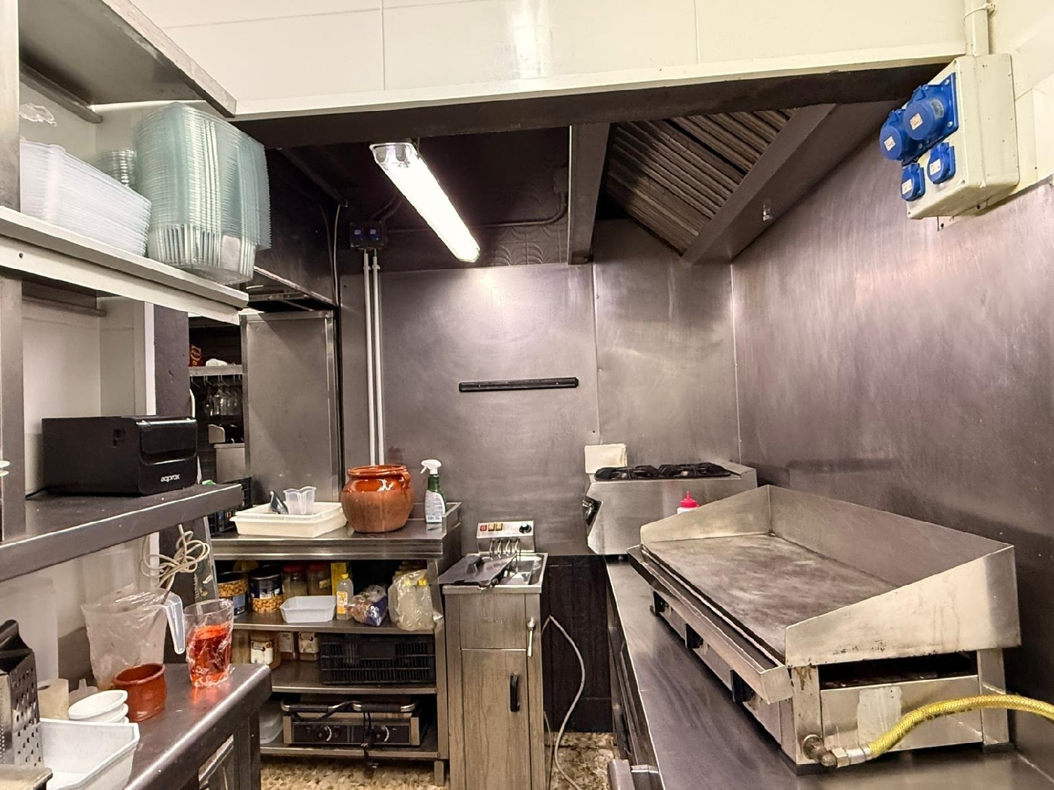 till salu kommersiell Málaga Del Fresno Campiña 3