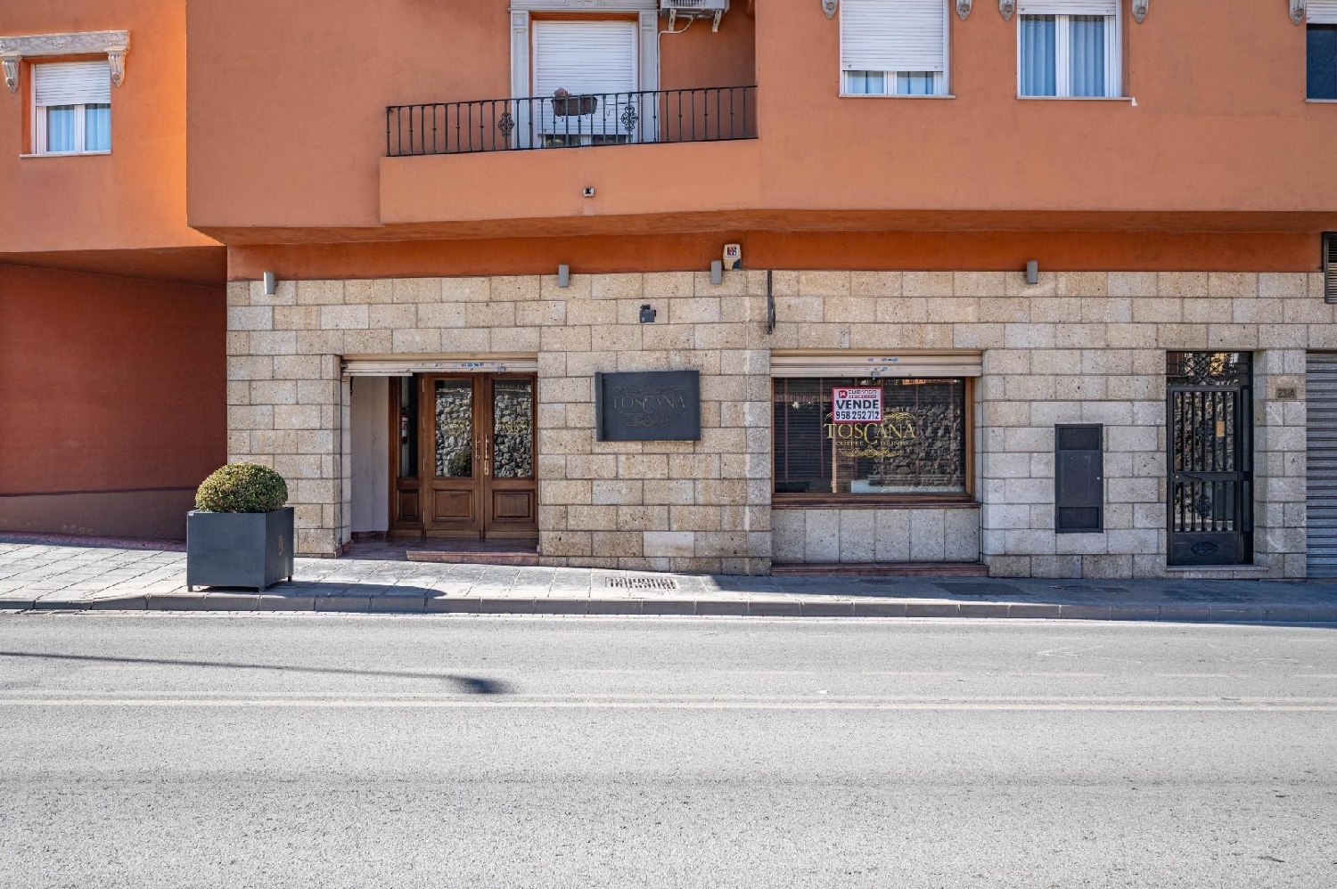  till salu kommersiell Ogíjares Vega De Granada 4