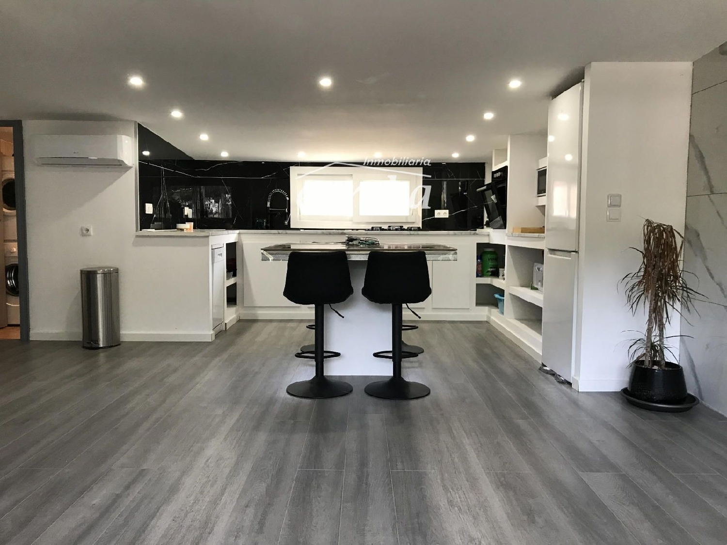 for sale commercial Roses Alt Empordà 10